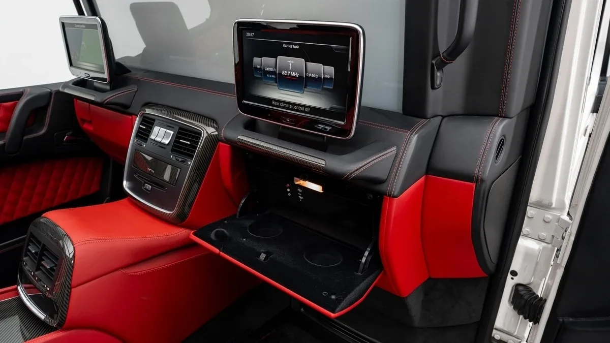 2018 Mercedes-Maybach G 650 Landaulet offered by a specialist dealer in Dubai, United Arab Emirates, photo 21 of 25