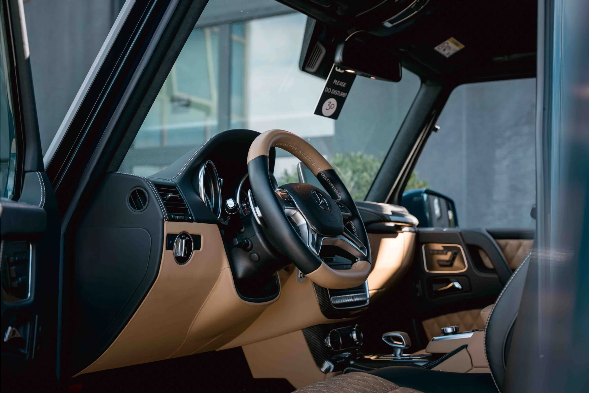 2018 Mercedes-Maybach G 650 Landaulet, 2/30