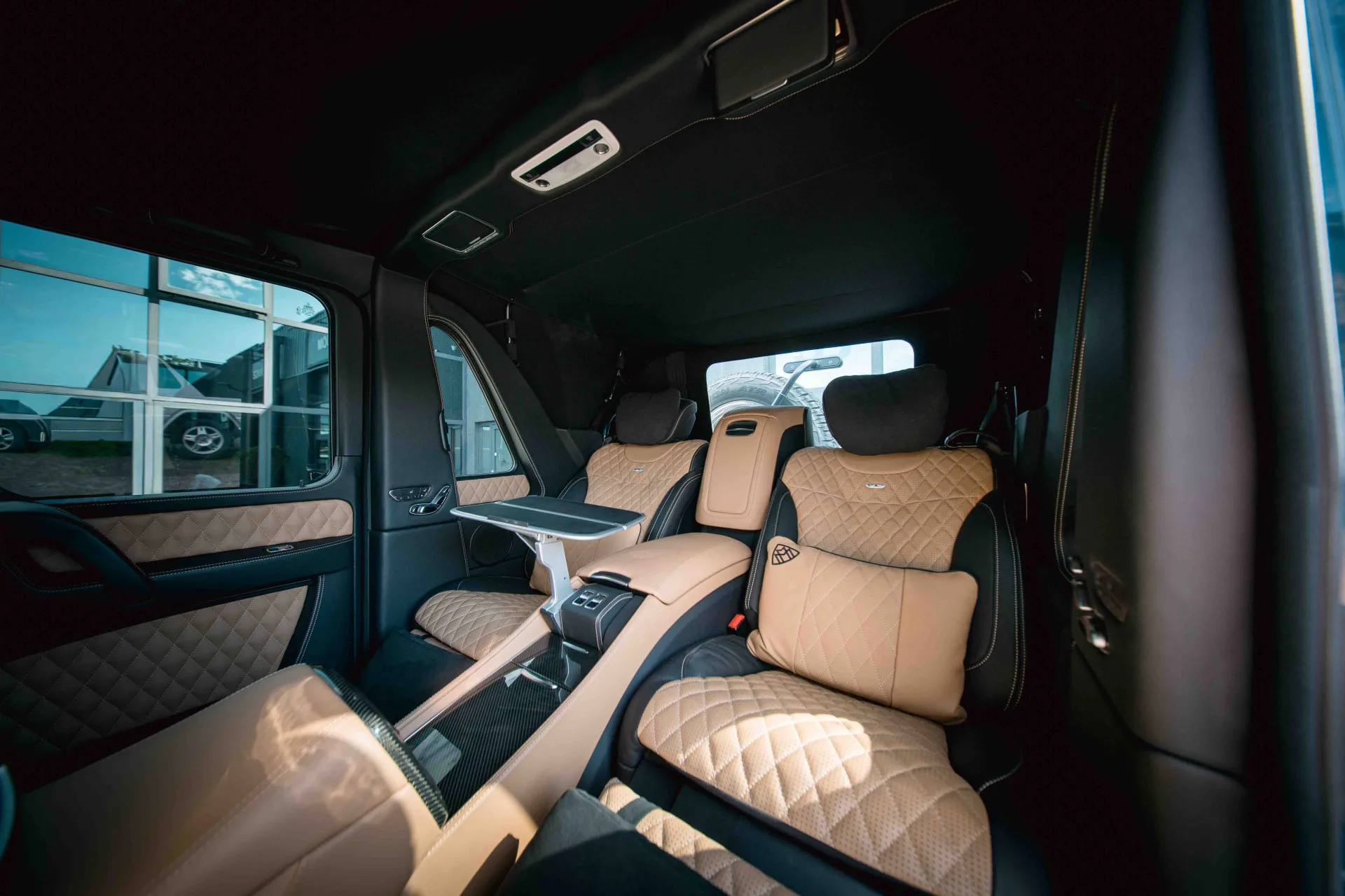 2018 Mercedes-Maybach G 650 Landaulet, 18/30