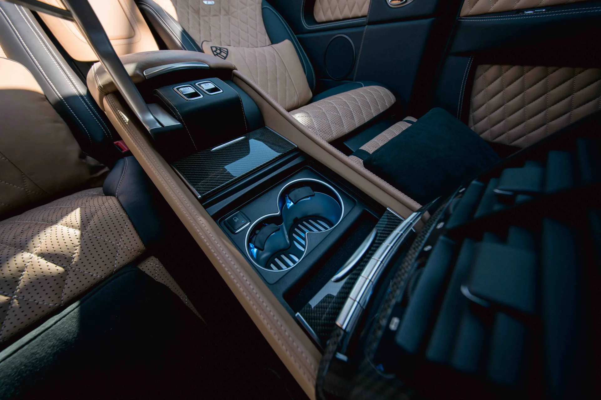 2018 Mercedes-Maybach G 650 Landaulet, 22/30