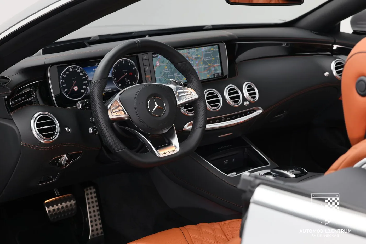 2018 Mercedes-Maybach S 650 Cabriolet proposée par un spécialiste de la supercar à Viernheim, Allemagne, photo 11 sur 25