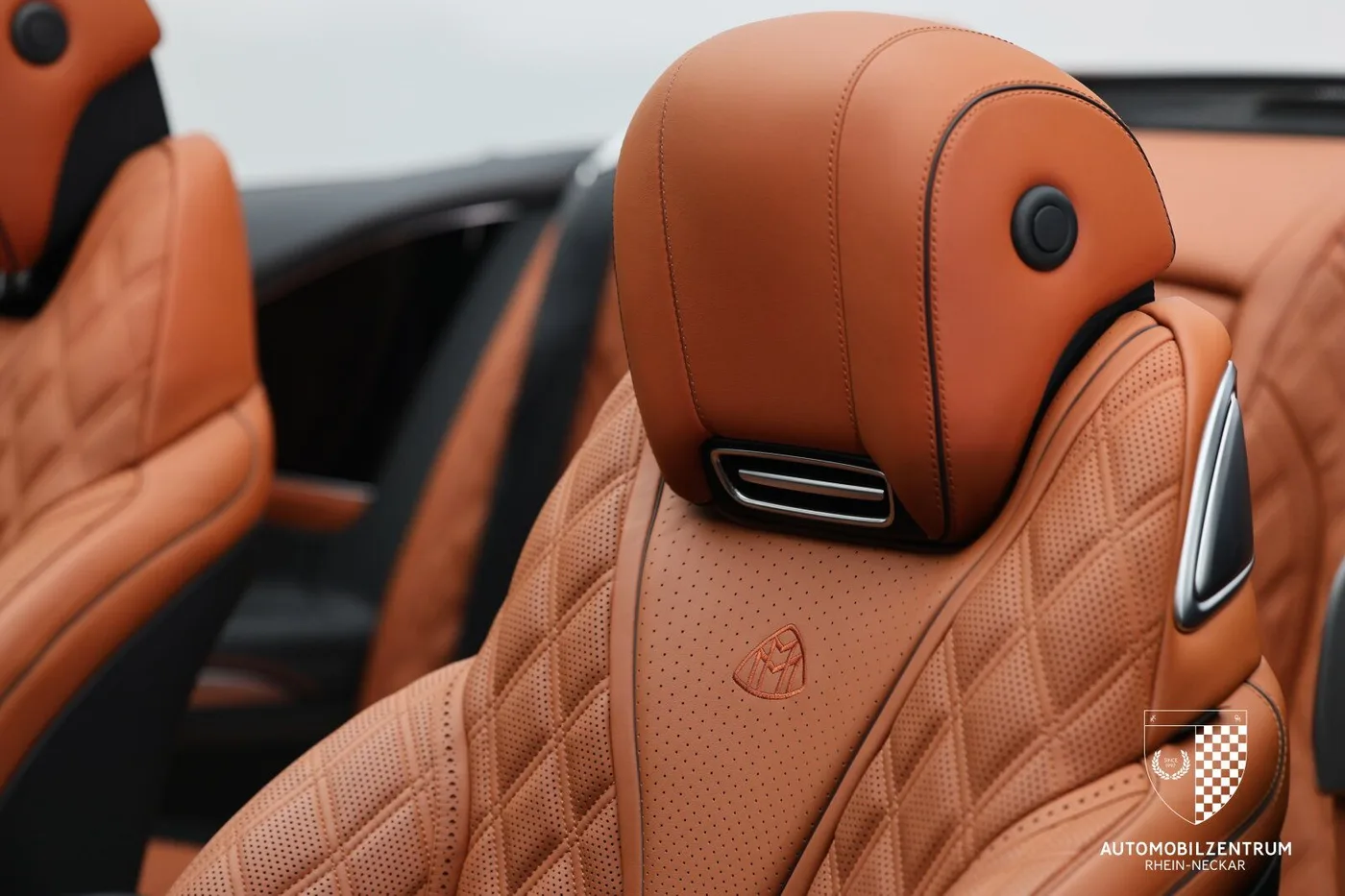 2018 Mercedes-Maybach S 650 Cabriolet proposée par un spécialiste de la supercar à Viernheim, Allemagne, photo 12 sur 25