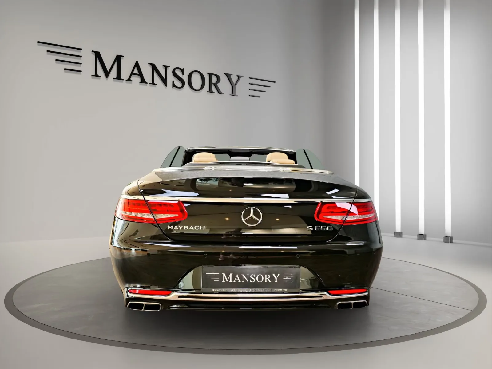 2018 Mercedes-Maybach S 650 Cabriolet, 8/26