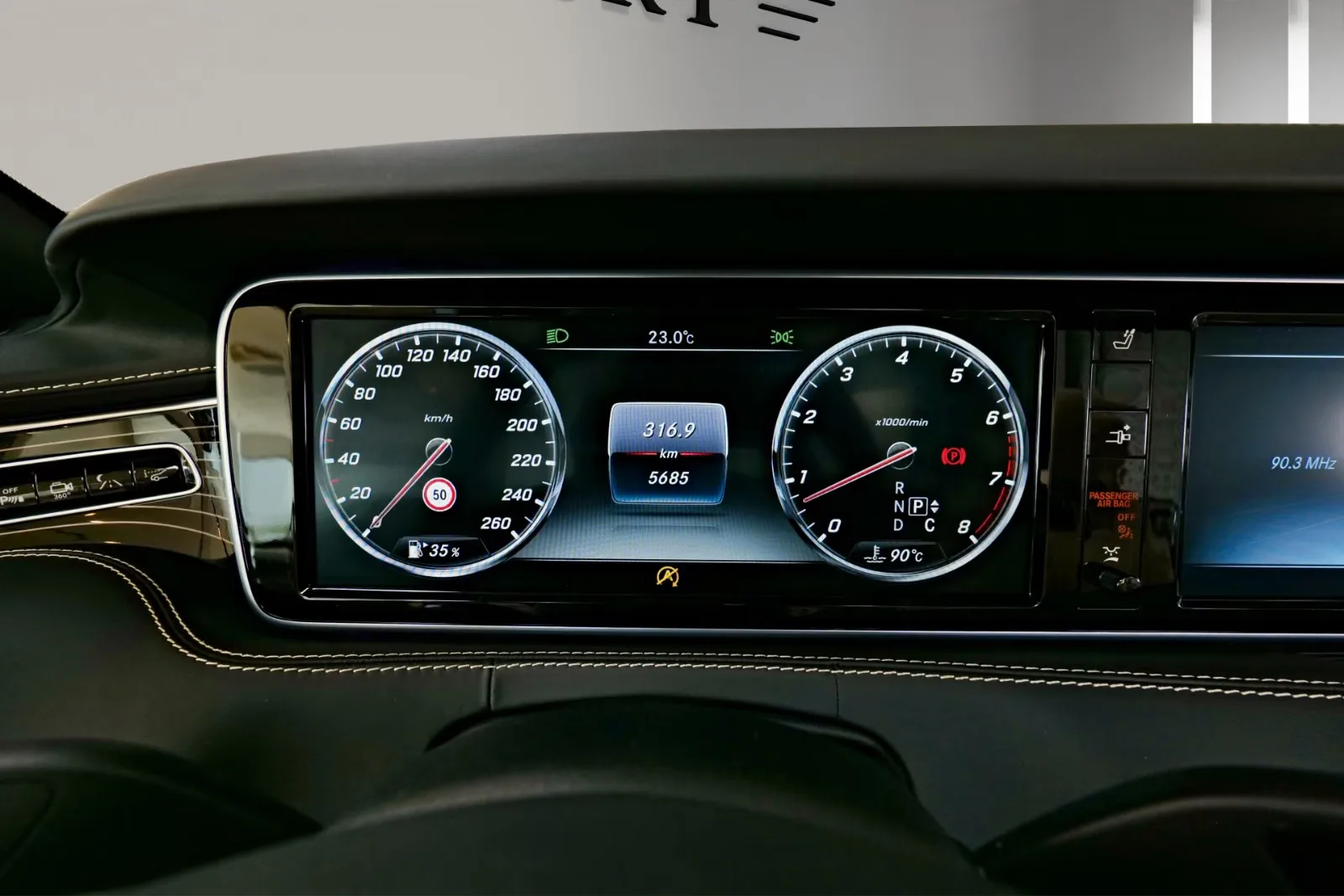 2018 Mercedes-Maybach S 650 Cabriolet, 18/26