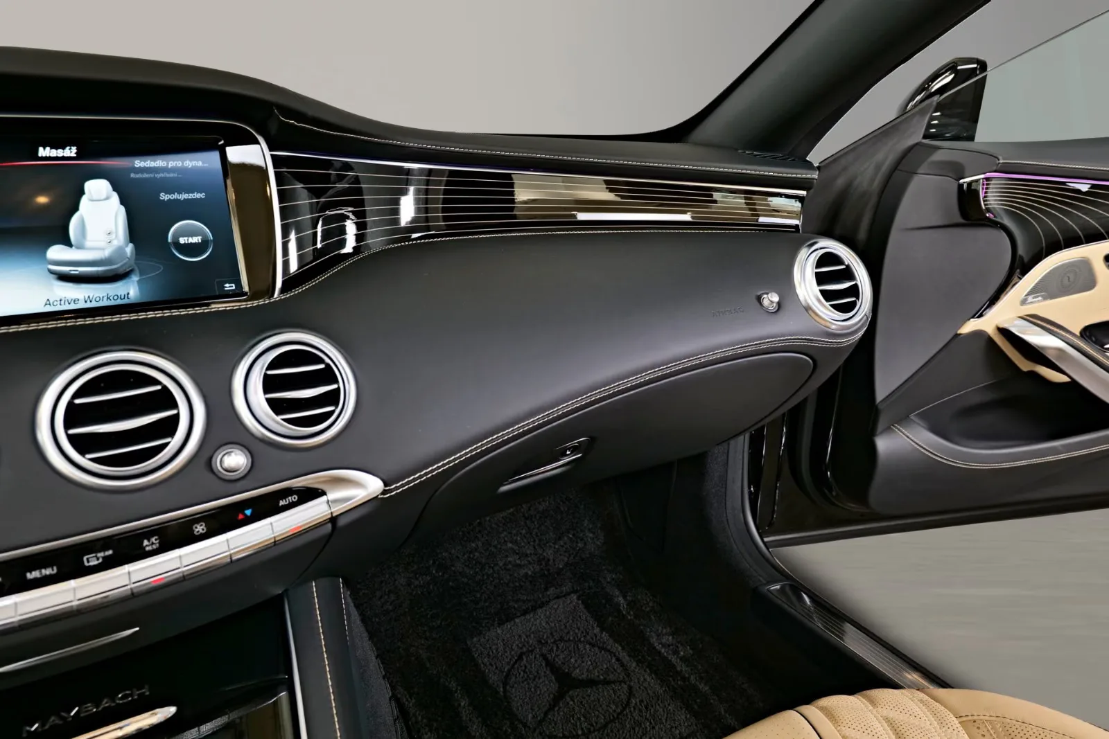 2018 Mercedes-Maybach S 650 Cabriolet, 21/26