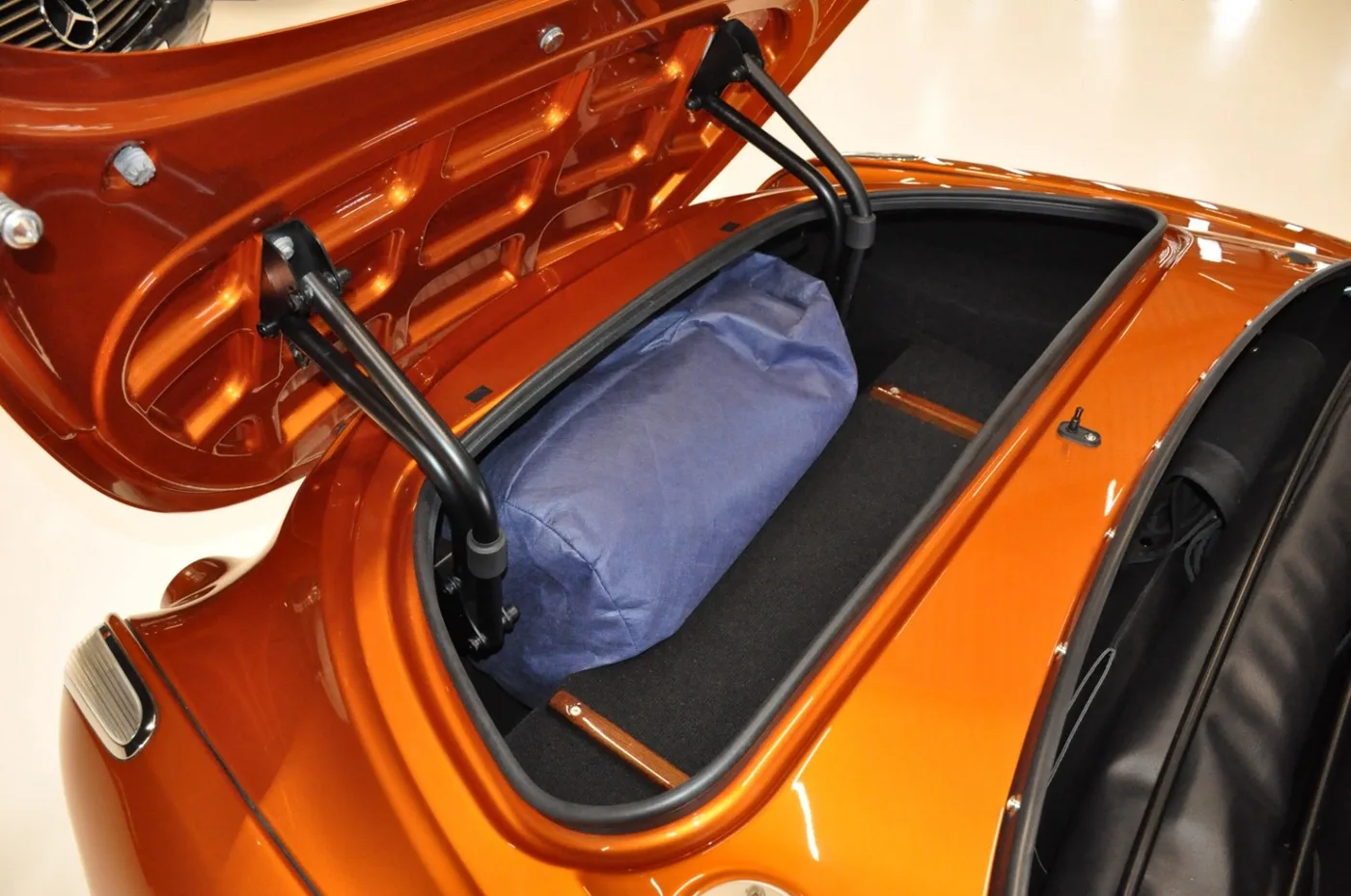 2018 Morgan Aero GT proposée par un négociant en voitures de collection à Alkmaar, Pays-Bas, photo 12 sur 15