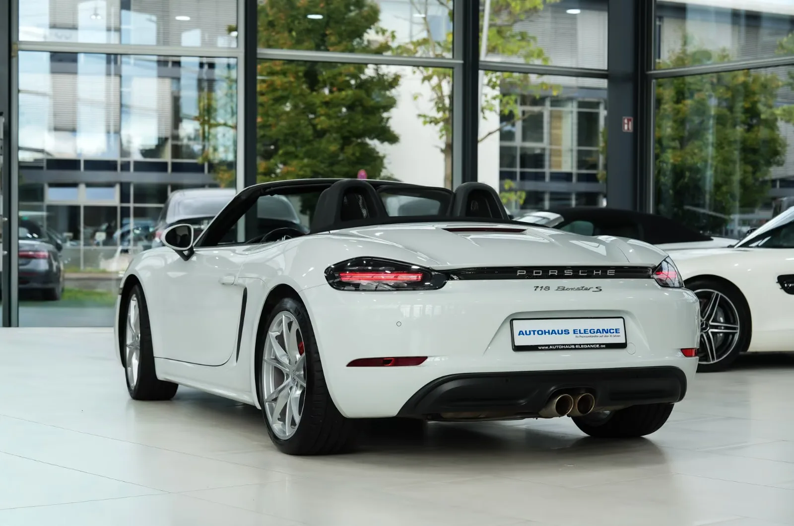 2018 Porsche 718 Boxster S, 6/30