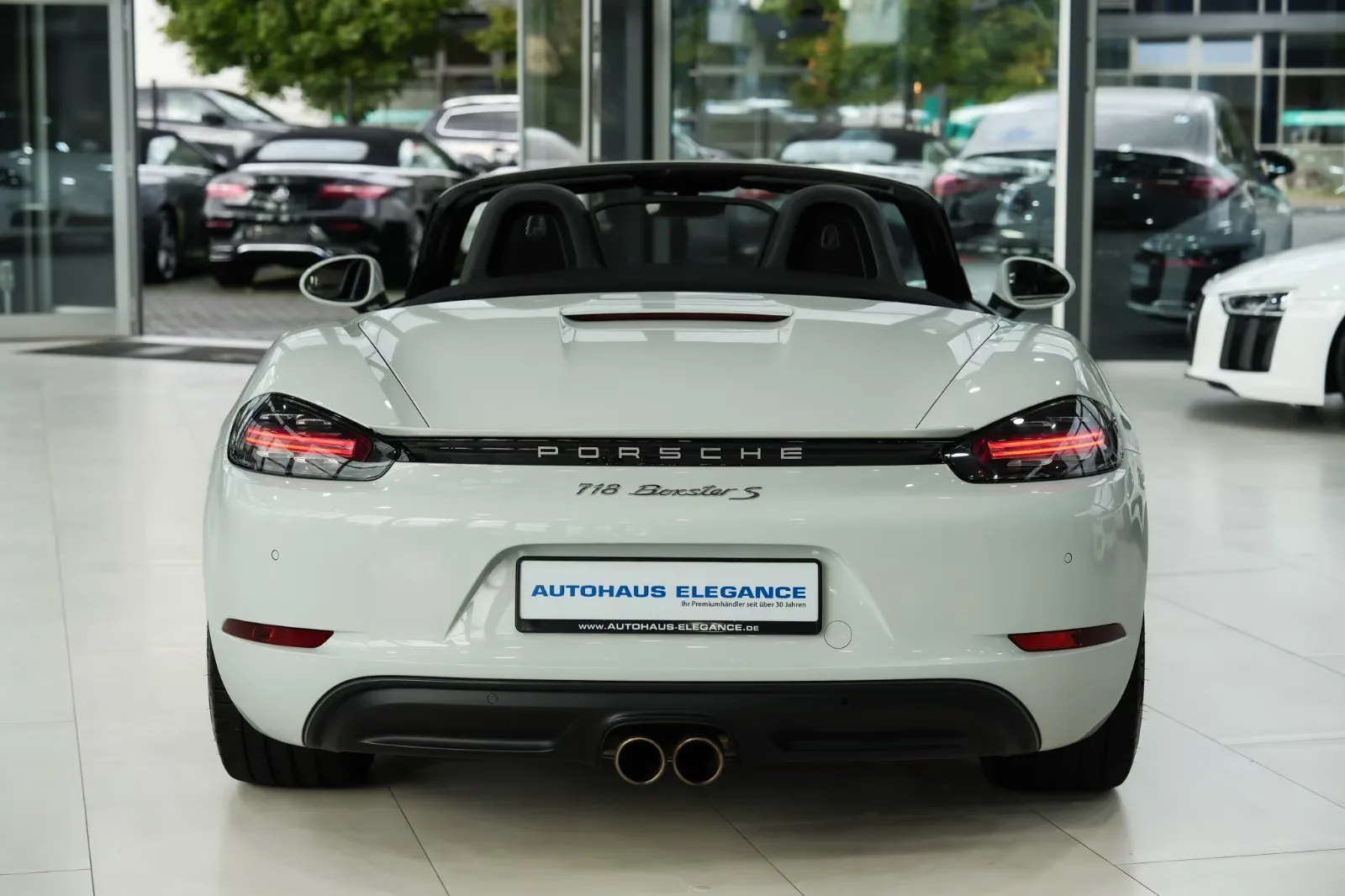 2018 Porsche 718 Boxster S, 8/30