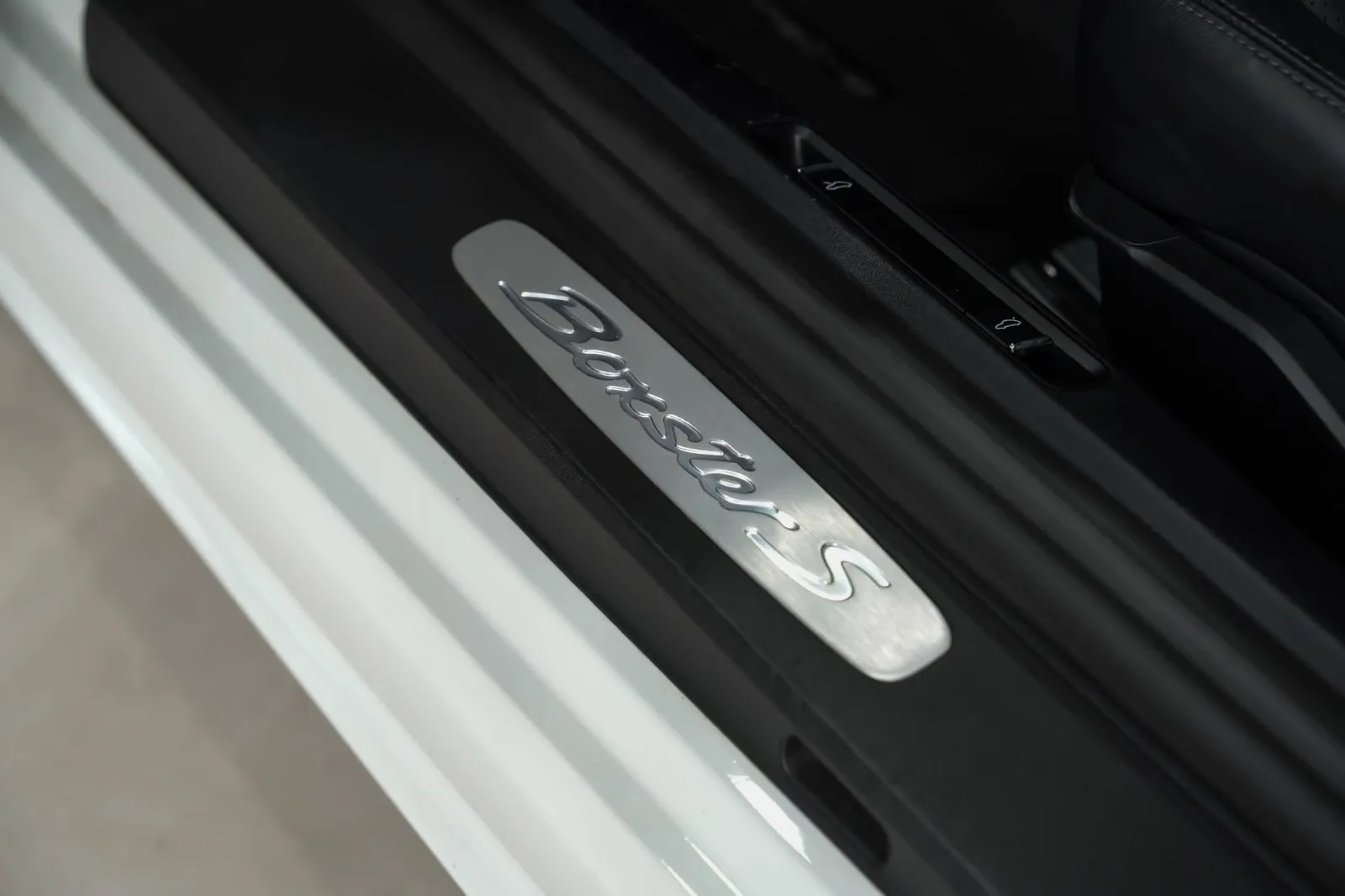 2018 Porsche 718 Boxster S, 9/30