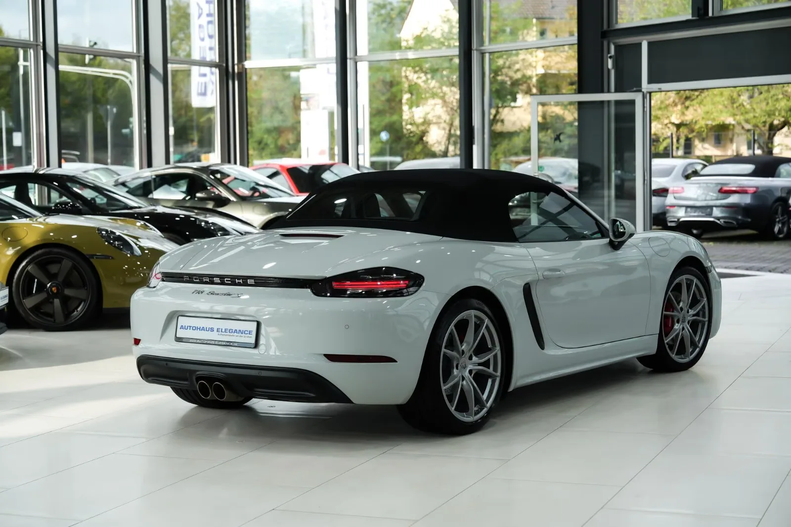 2018 Porsche 718 Boxster S, 27/30