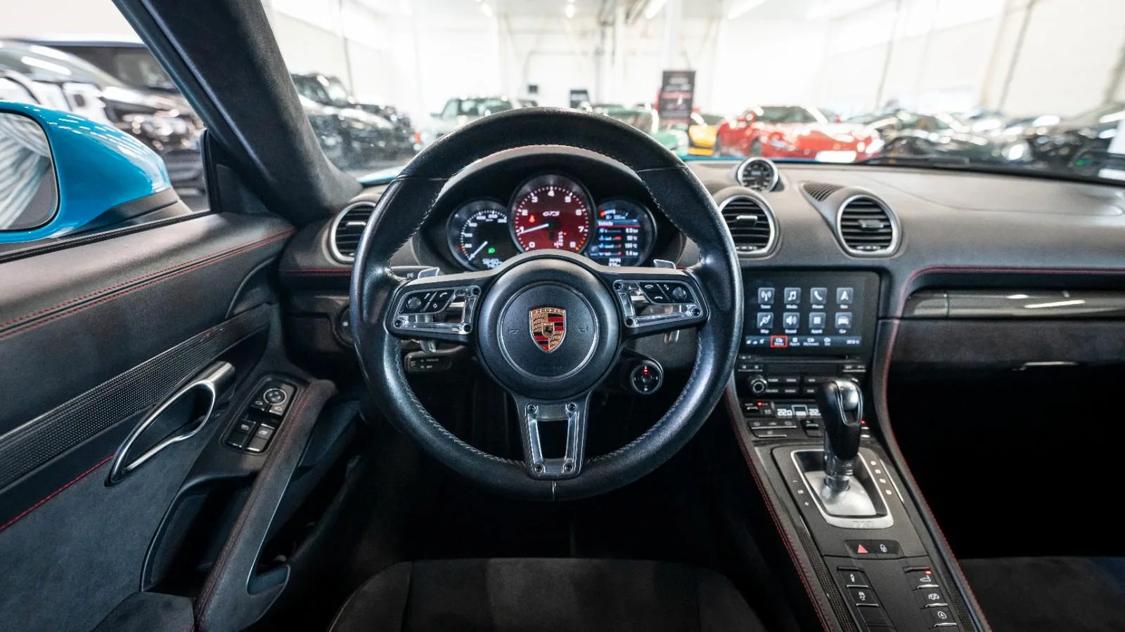 2018 Porsche 718 Cayman GTS, 8/11