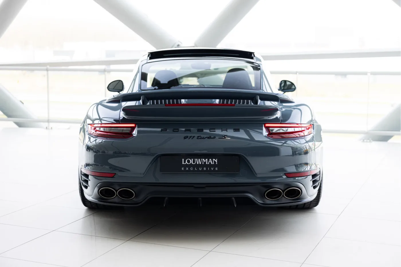 2018 Porsche 911 Turbo S proposée par un concessionnaire agréé McLaren et Morgan à Utrecht, Pays-Bas, photo 2 sur 25