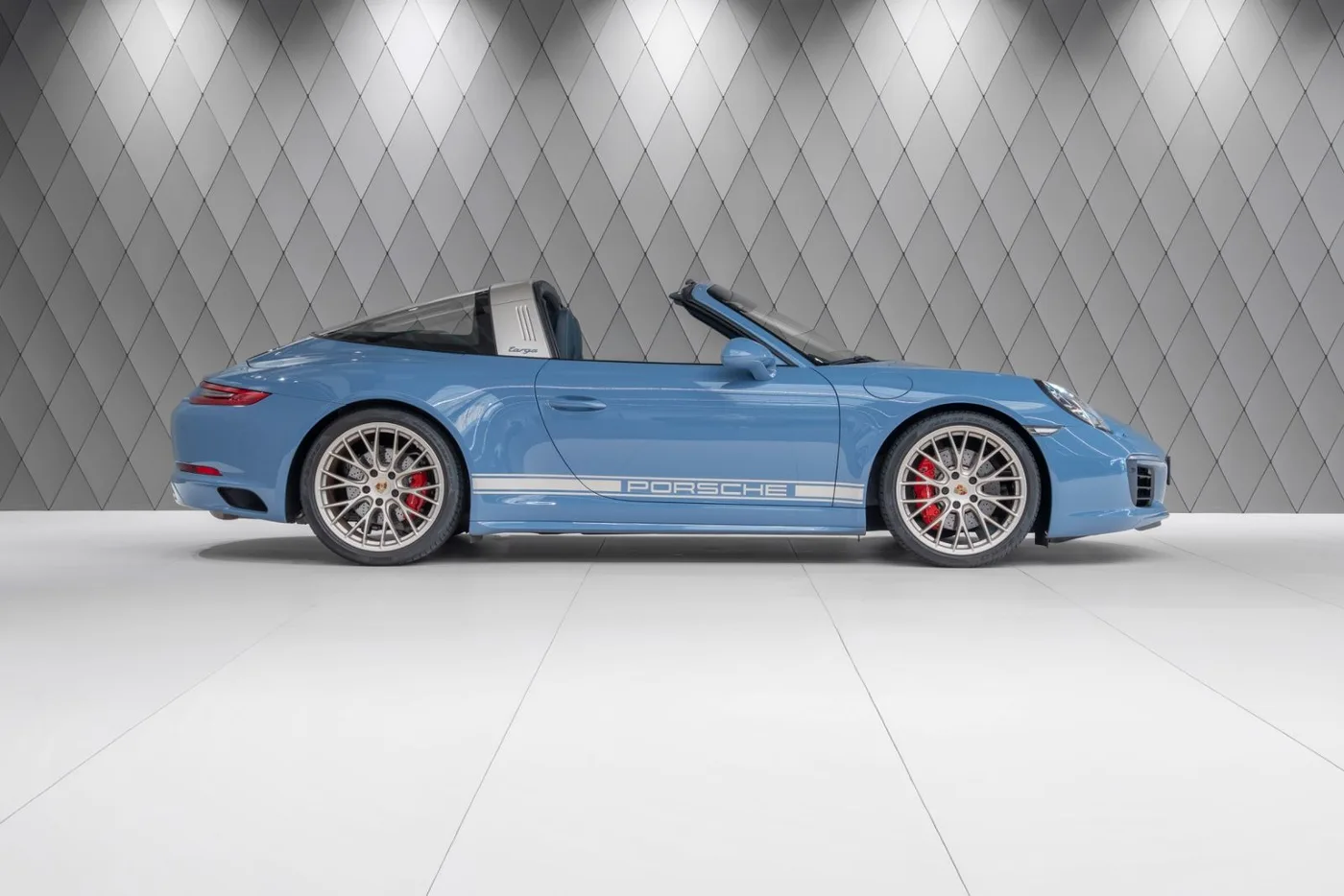 2018 Porsche 911 Targa 4S Exclusive Edition angeboten von einem Supersportwagenhändler in Schenefeld, Deutschland, Foto 3 von 25
