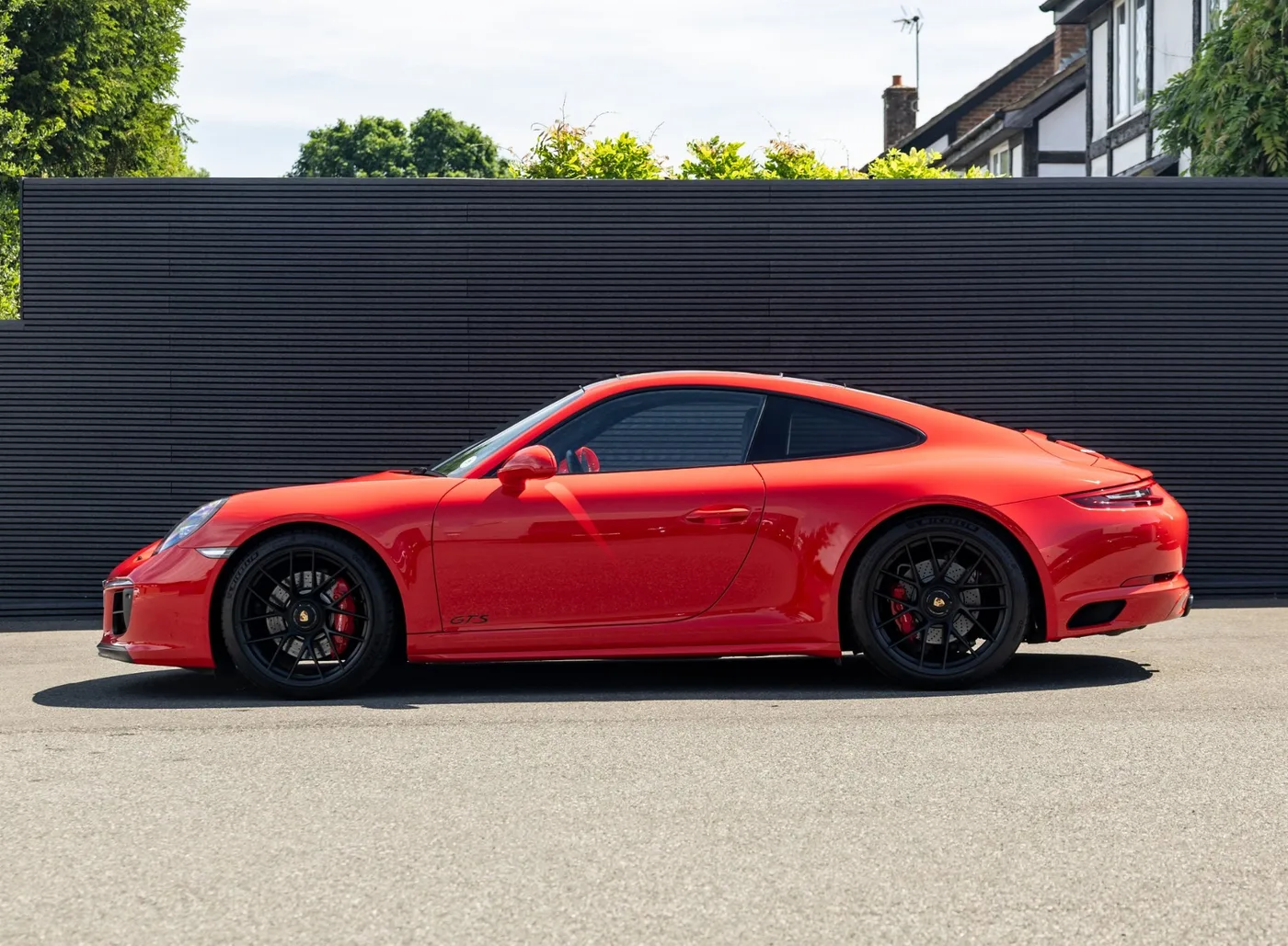 2018 Porsche 911 Carrera 4 GTS angeboten von einem Fachhändler in Banstead, Vereinigtes Königreich, Foto 3 von 15