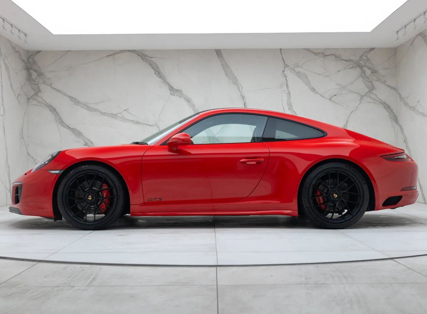 2018 Porsche 911 Carrera 4 GTS angeboten von einem Fachhändler in Banstead, Vereinigtes Königreich, Foto 5 von 15