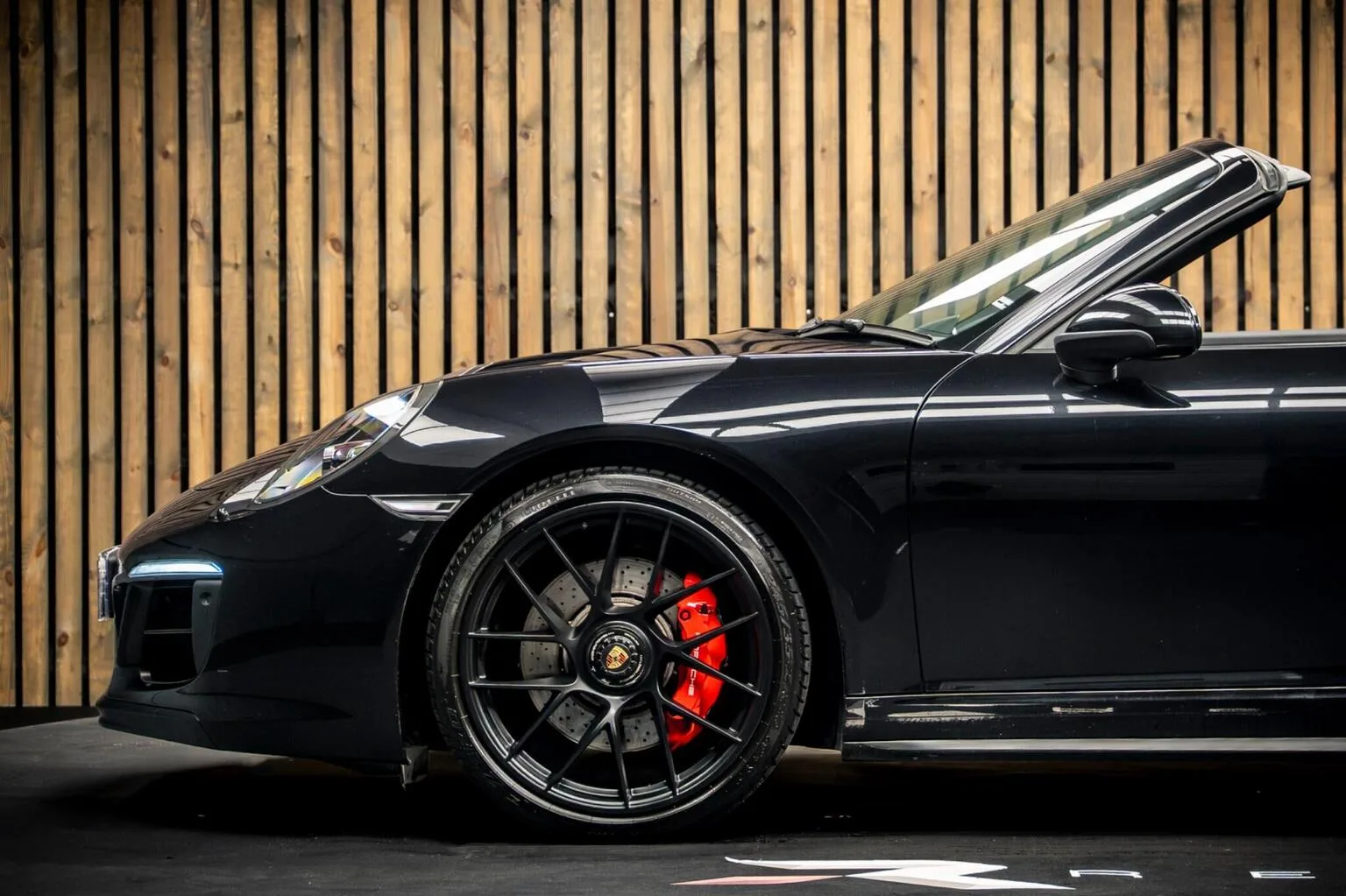 2018 Porsche 911 Carrera 4 GTS Cabriolet, 8/30