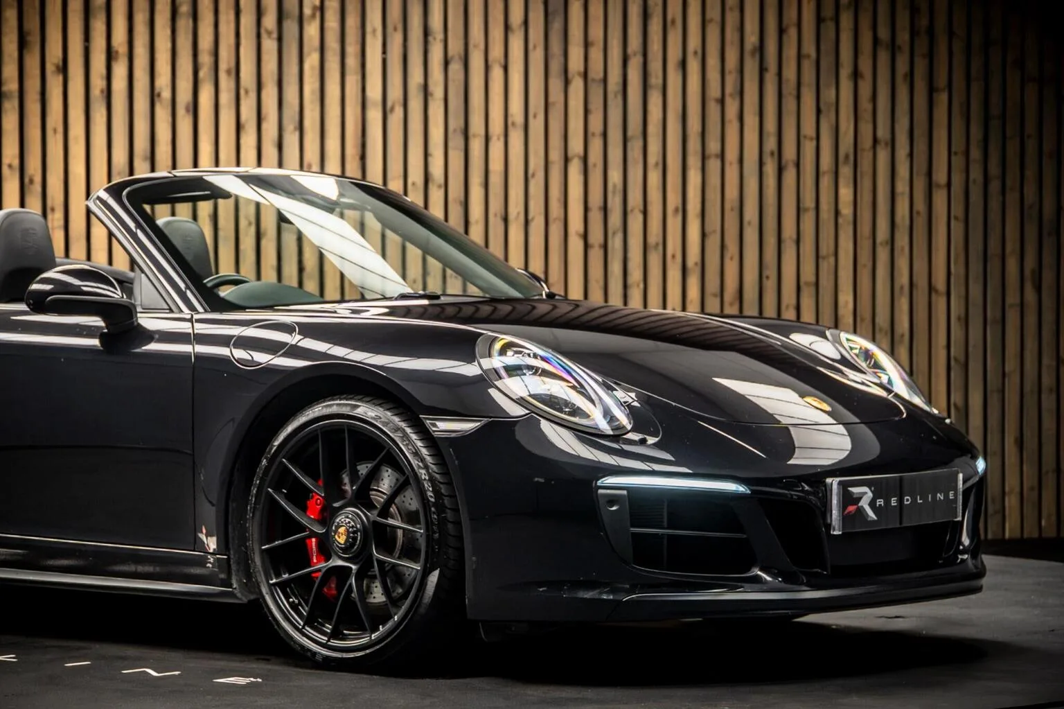 2018 Porsche 911 Carrera 4 GTS Cabriolet, 9/30