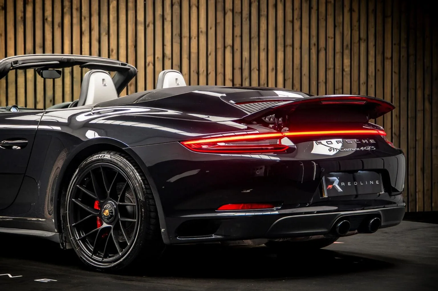 2018 Porsche 911 Carrera 4 GTS Cabriolet, 17/30