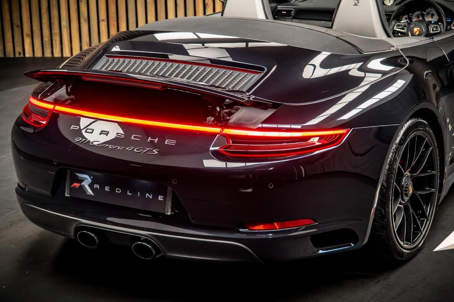 2018 Porsche 911 Carrera 4 GTS Cabriolet, 22/30