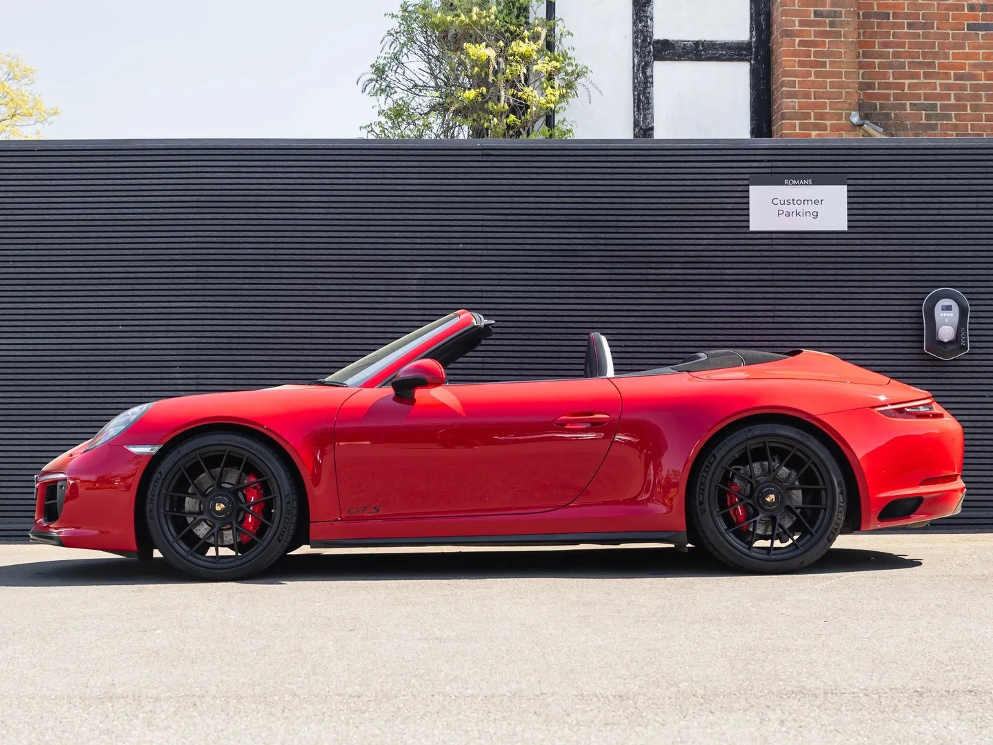 2018 Porsche 911 Carrera GTS Cabriolet 991.2, 2/30