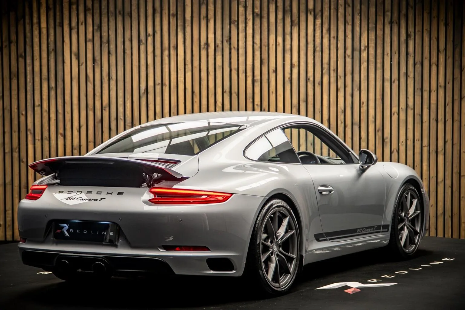 2018 Porsche 911 Carrera T, 4/30