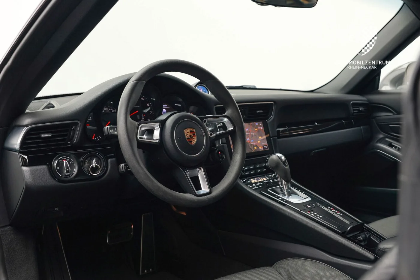 2018 Porsche 911 Carrera T proposée par un spécialiste de la supercar à Viernheim, Allemagne, photo 21 sur 25