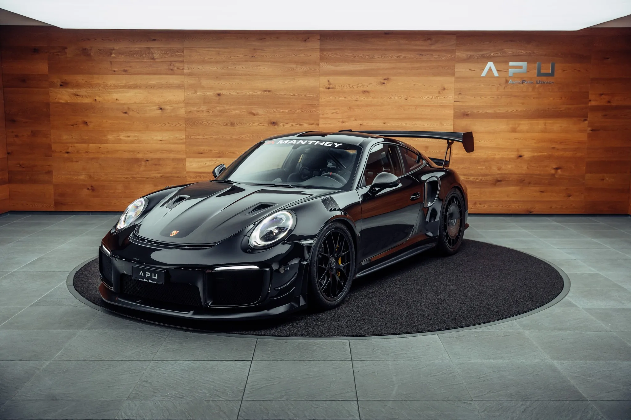 2018 Porsche 911 GT2 RS, 4/30