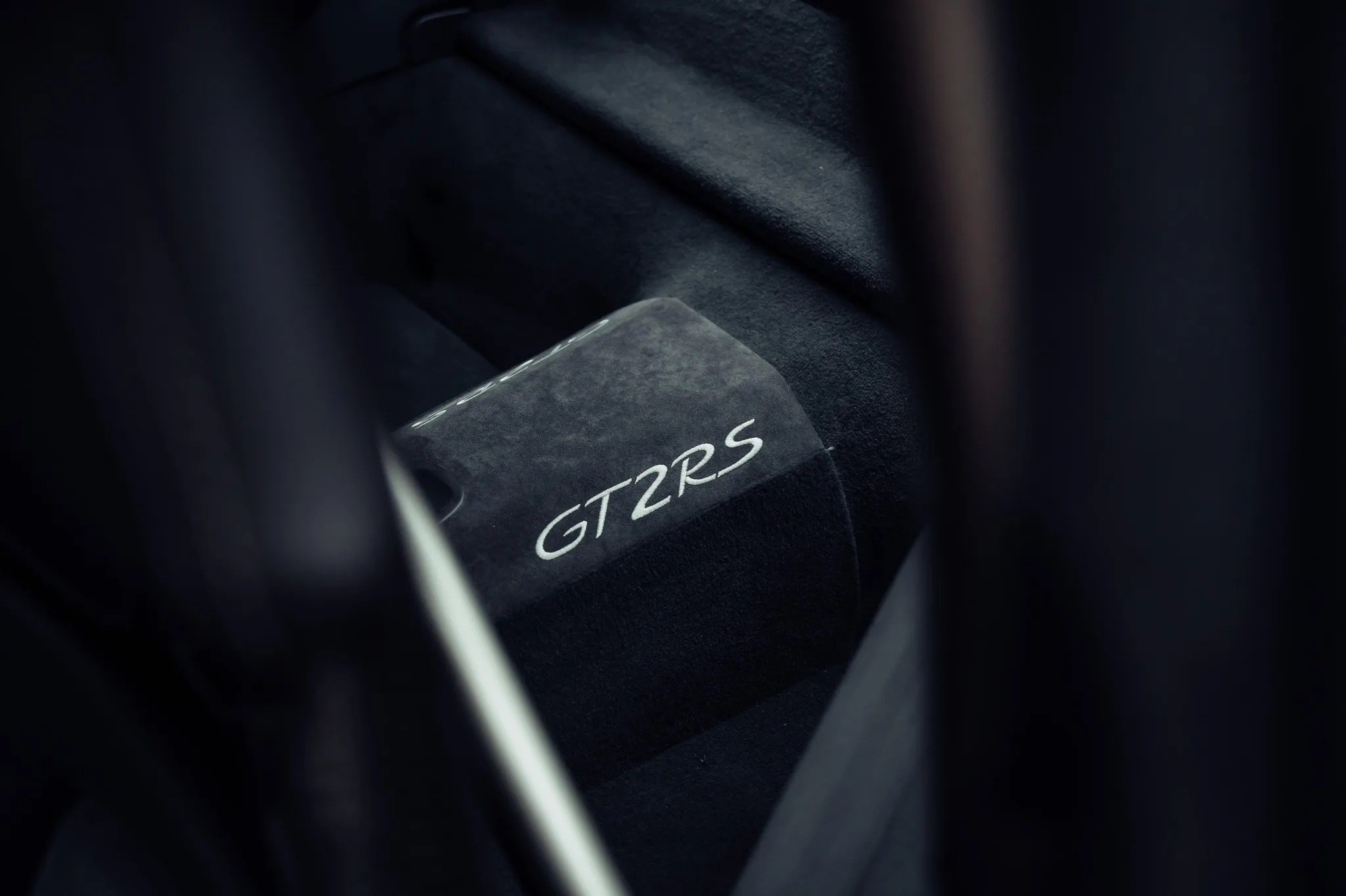 2018 Porsche 911 GT2 RS, 16/30