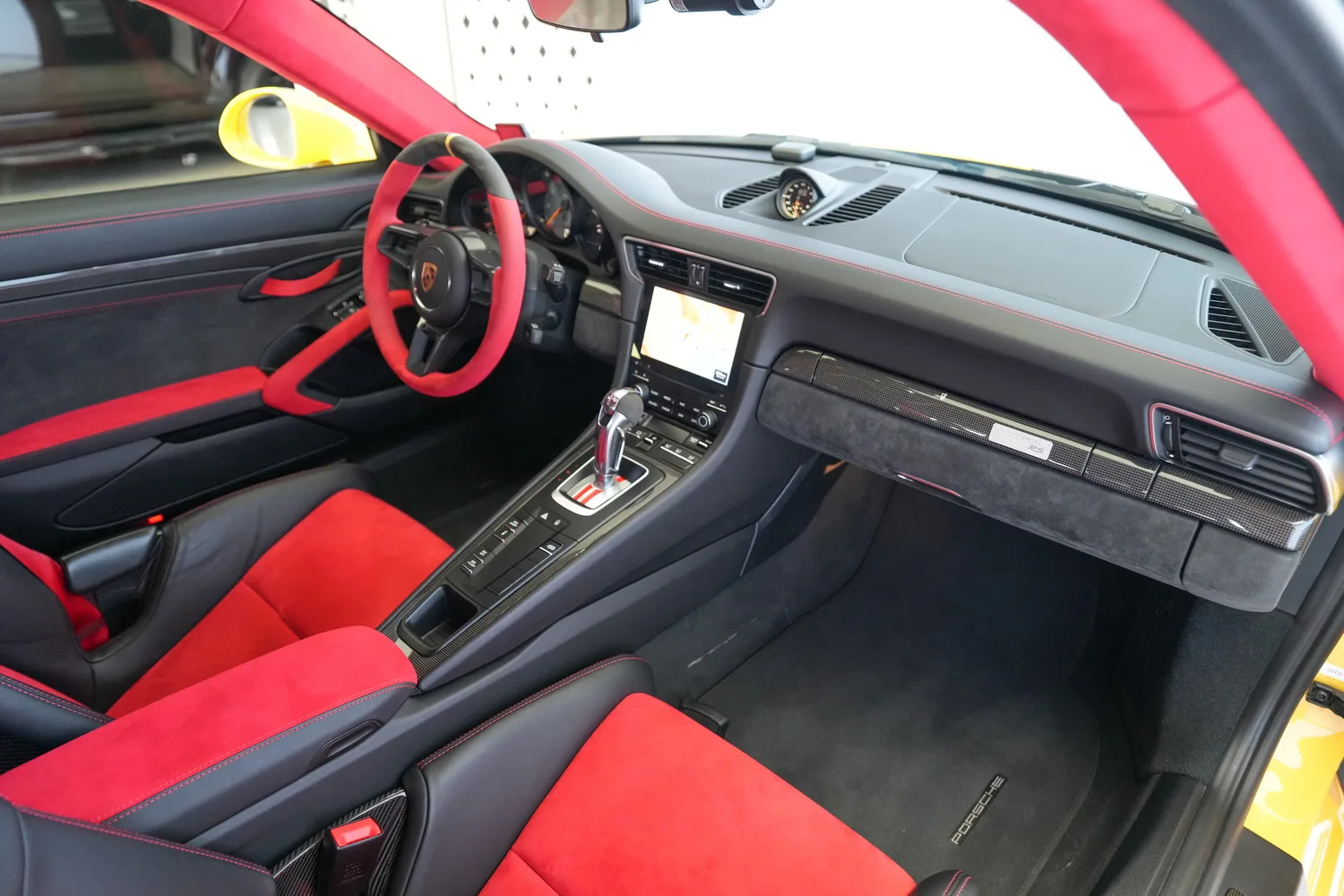 2018 Porsche 911 GT2 RS, 9/20