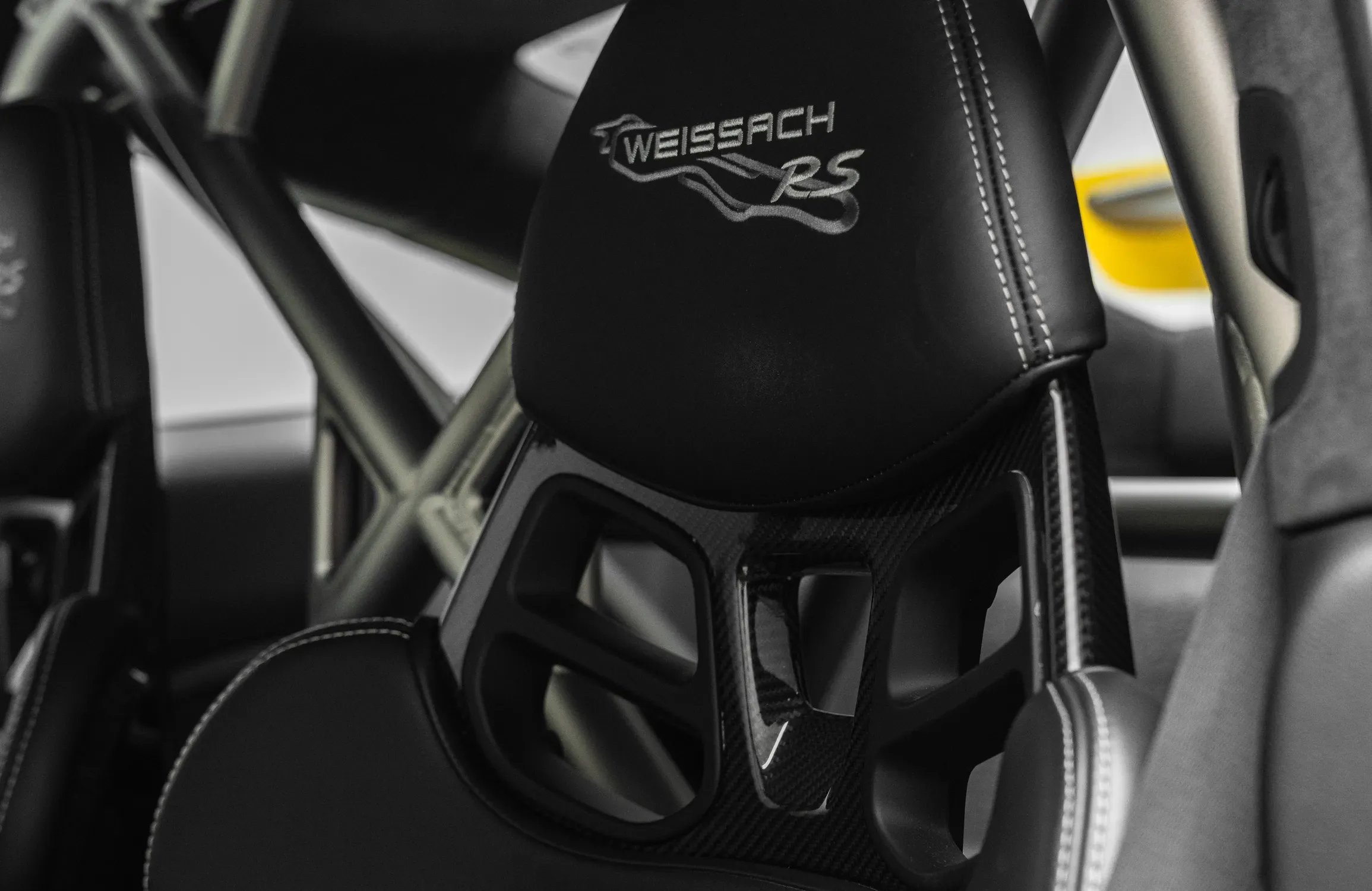 2018 Porsche 911 GT2 RS Weissach Package, 10/30