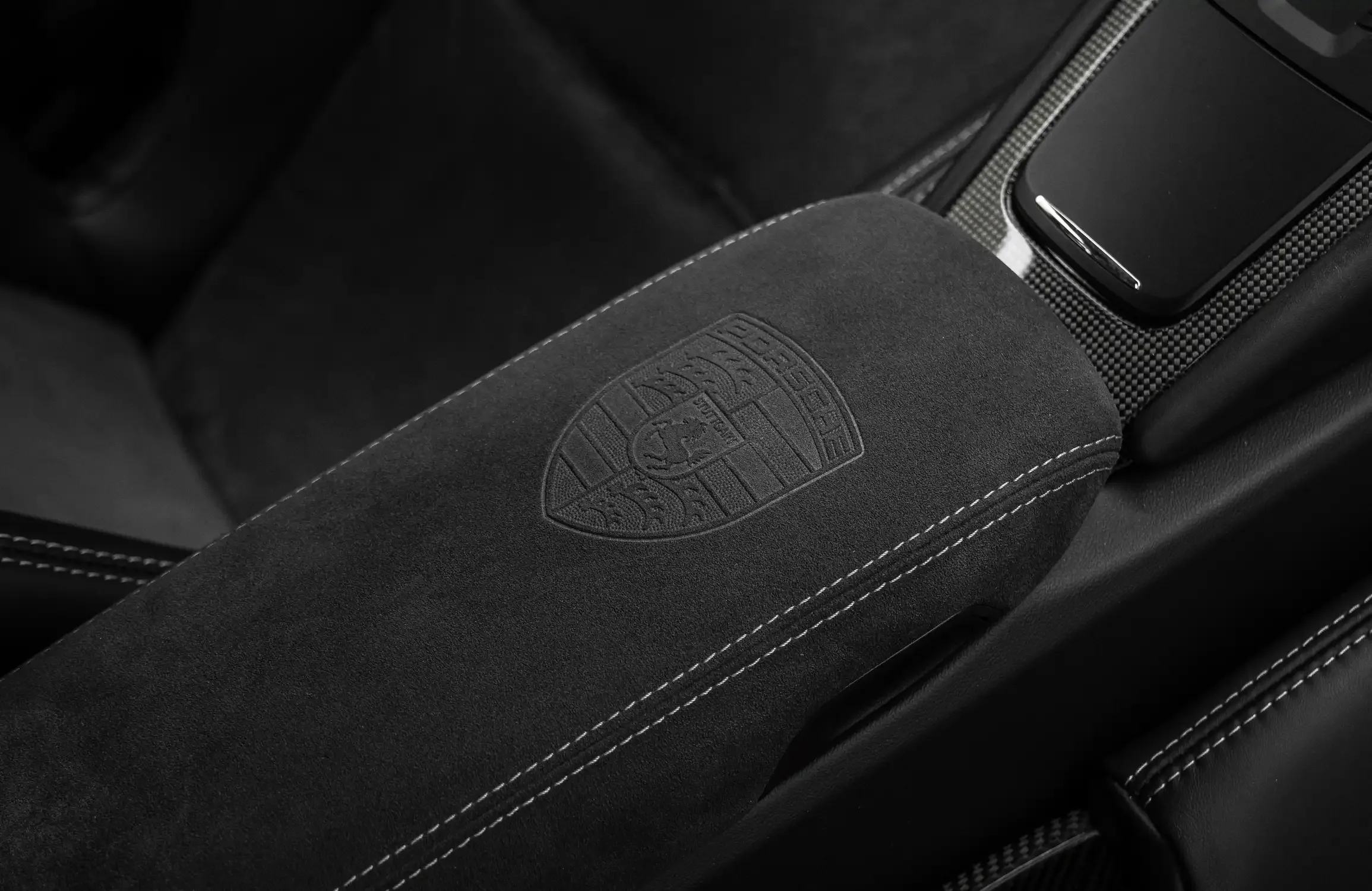 2018 Porsche 911 GT2 RS Weissach Package, 19/30