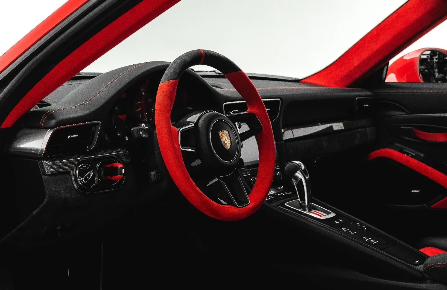 2018 Porsche 911 GT2 RS Weissach Package, 6/30