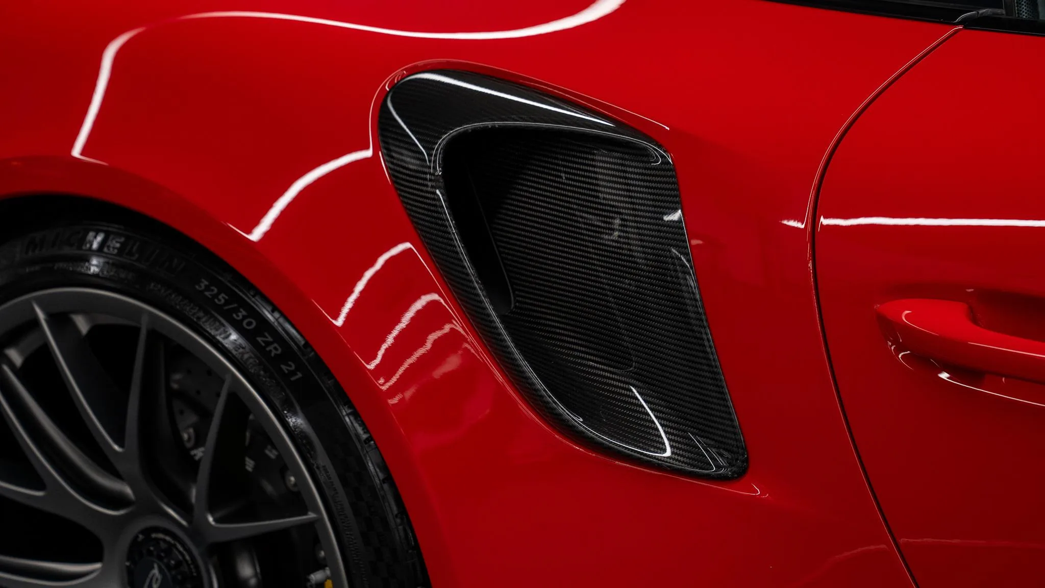 2018 Porsche 911 GT2 RS Weissach (991.2), 14/30