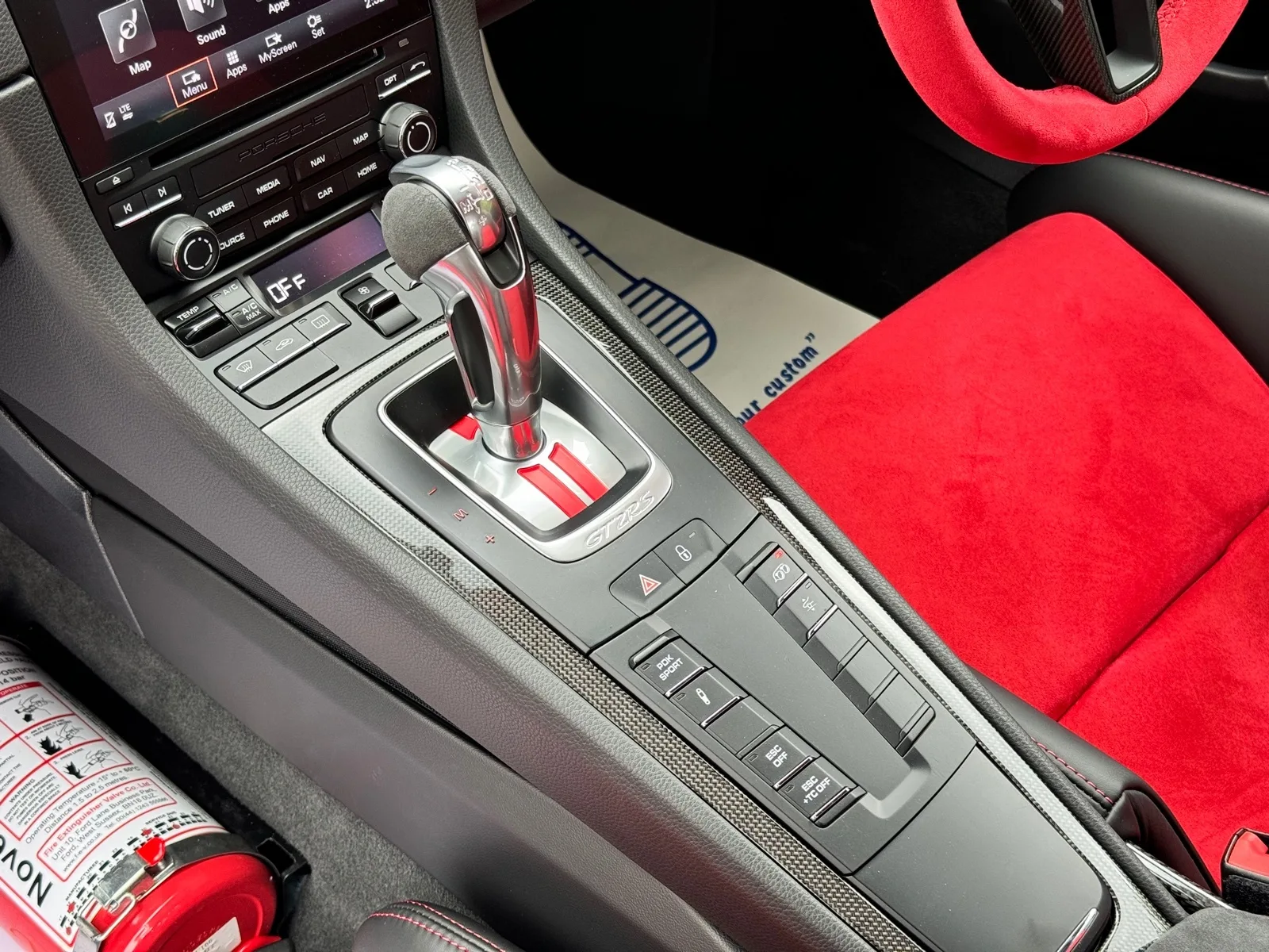 2018 Porsche 911 GT2 RS Weissach, 18/30