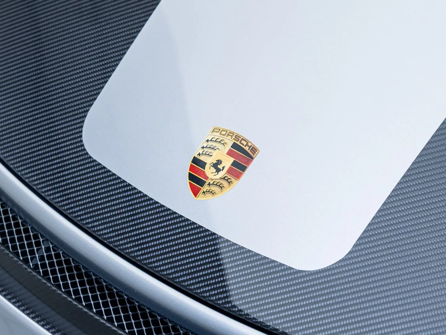 2018 Porsche 911 GT2 RS Weissach, 11/30