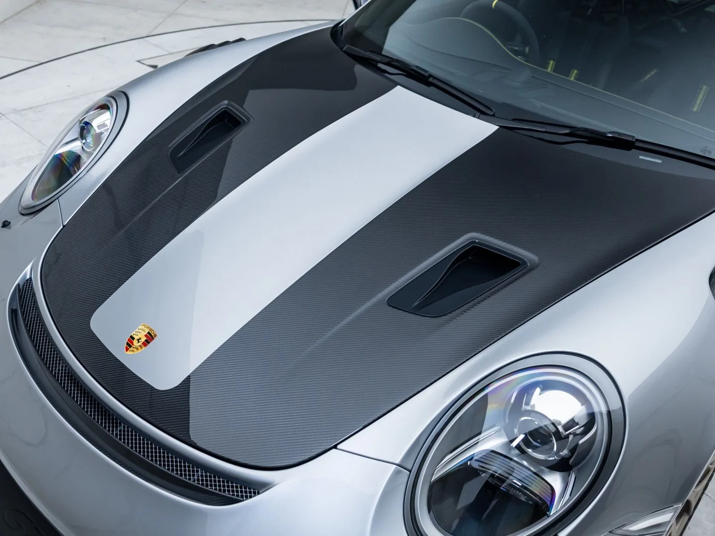 2018 Porsche 911 GT2 RS Weissach, 20/30
