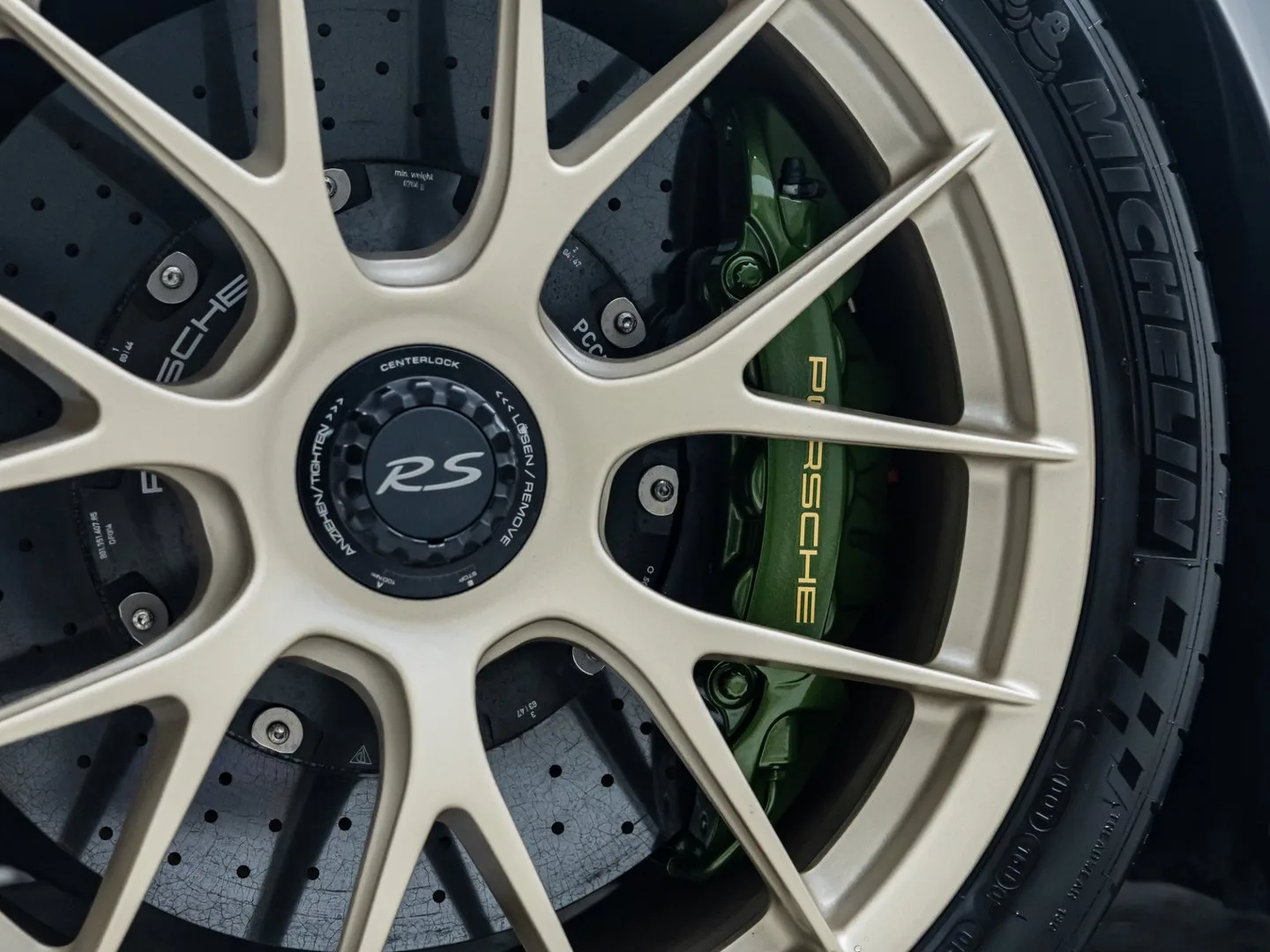 2018 Porsche 911 GT2 RS Weissach, 30/30