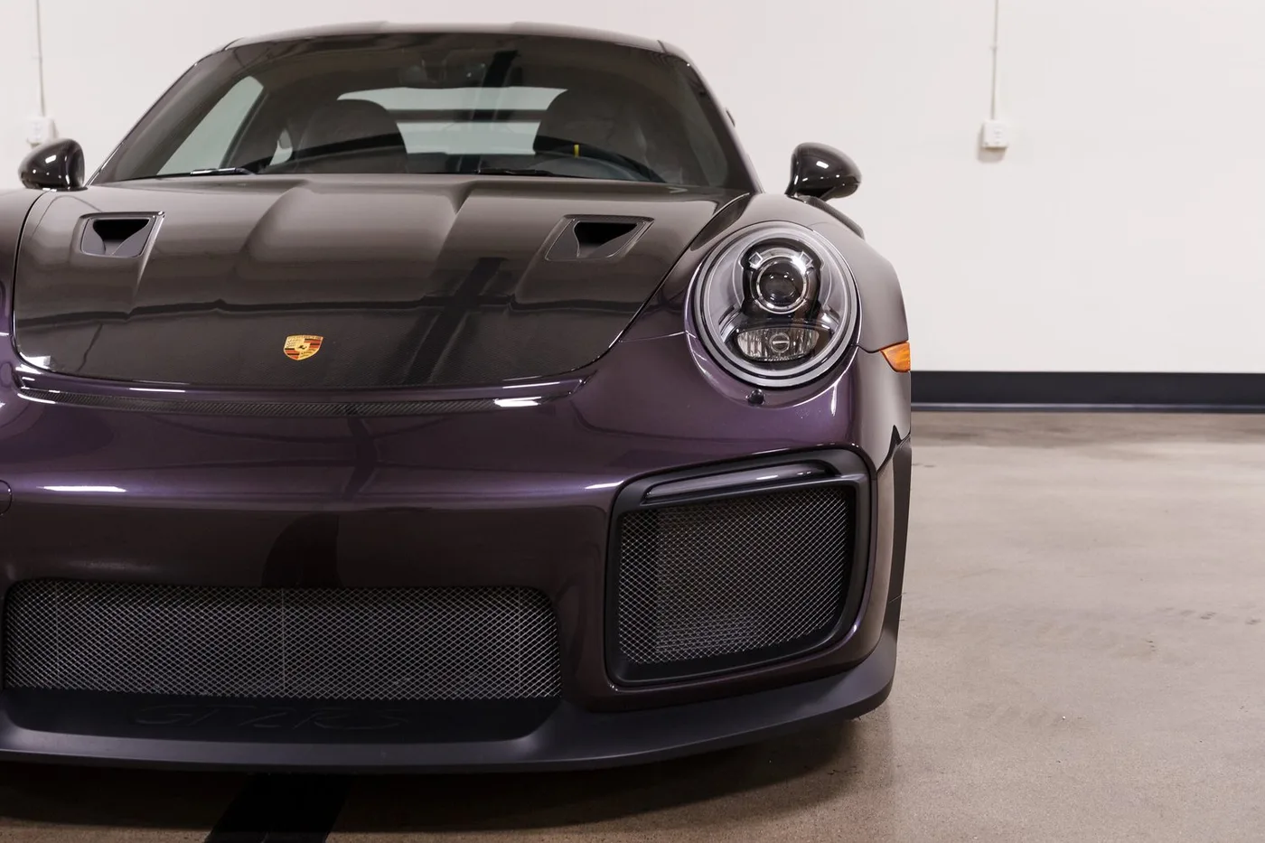 2018 Porsche 911 GT2 RS verkauft von einem Fachhändler in Costa Mesa, Vereinigte Staaten, Foto 14 von 15