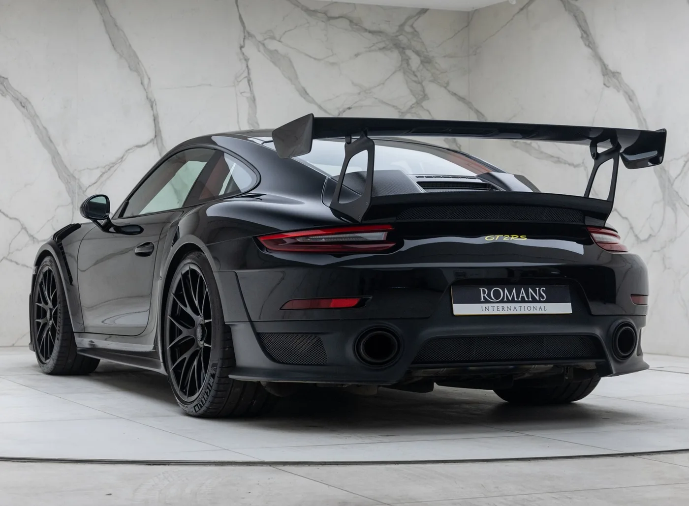 2018 Porsche 911 GT2 RS Weissach package offered by a specialist dealer in Banstead, United Kingdom, photo 10 of 15
