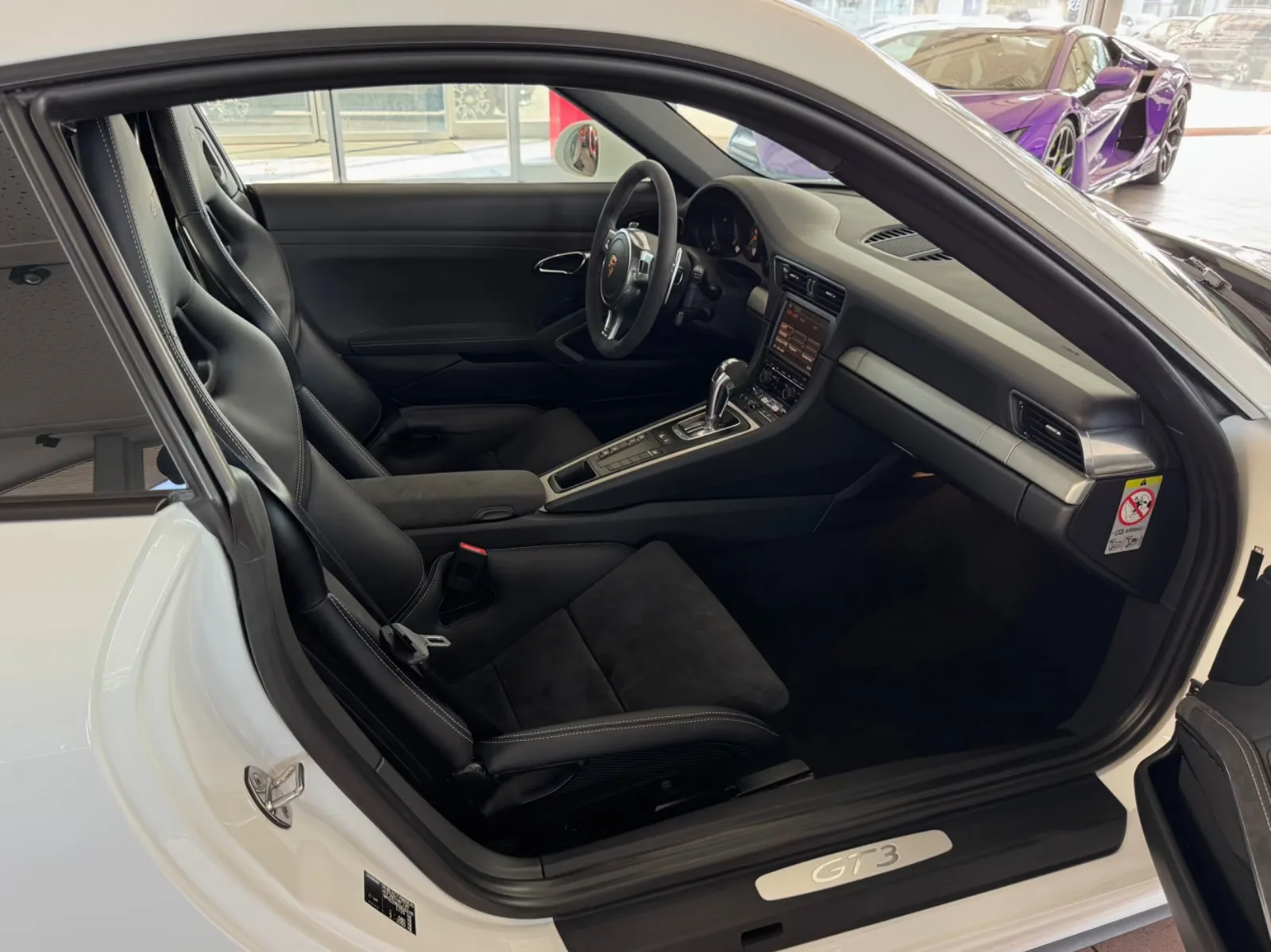 2018 Porsche 911 GT3, 20/27