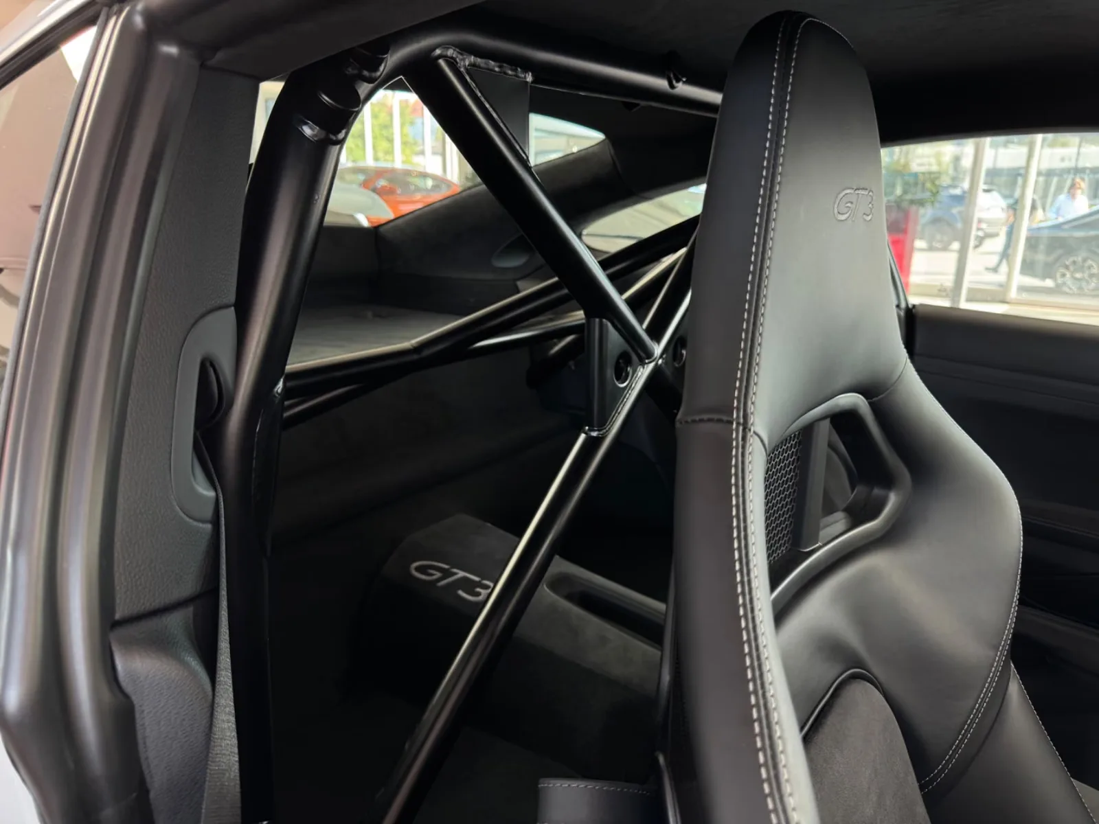2018 Porsche 911 GT3, 24/27