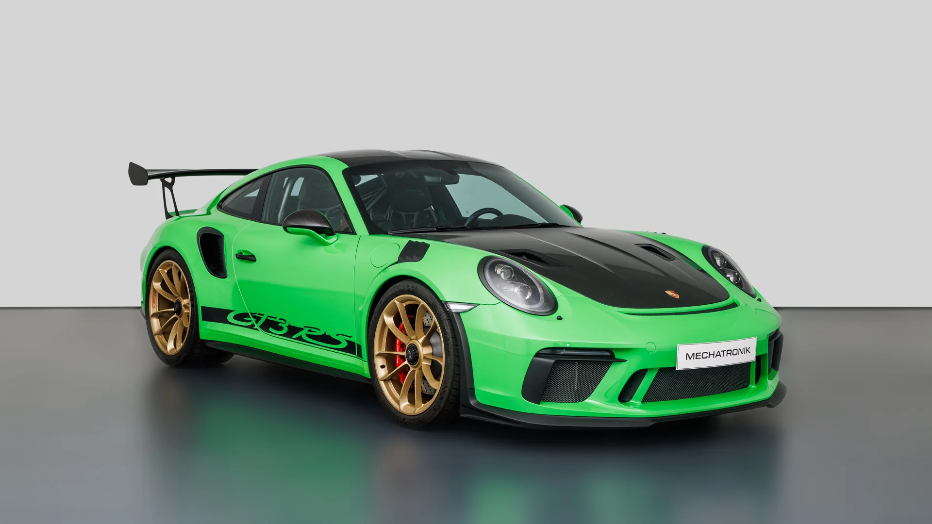 2018 Porsche 911 GT3 RS proposée par un concessionnaire spécialisé à Pleidelsheim, Allemagne, photo principale