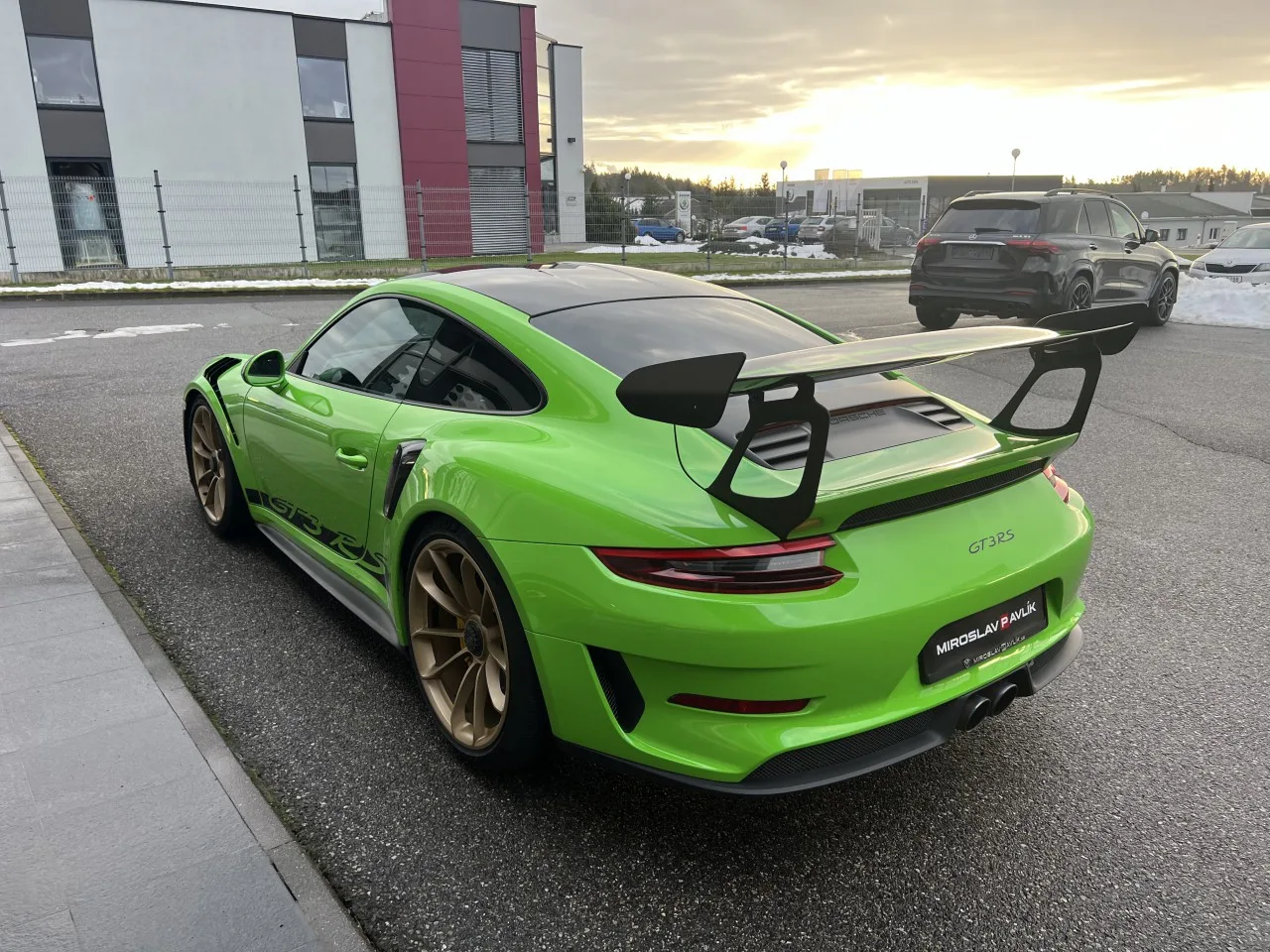2018 Porsche 911 GT3 RS Weissach package, without particulate filter offered by a specialist dealer in Písek, Czechia, photo 4 of 12