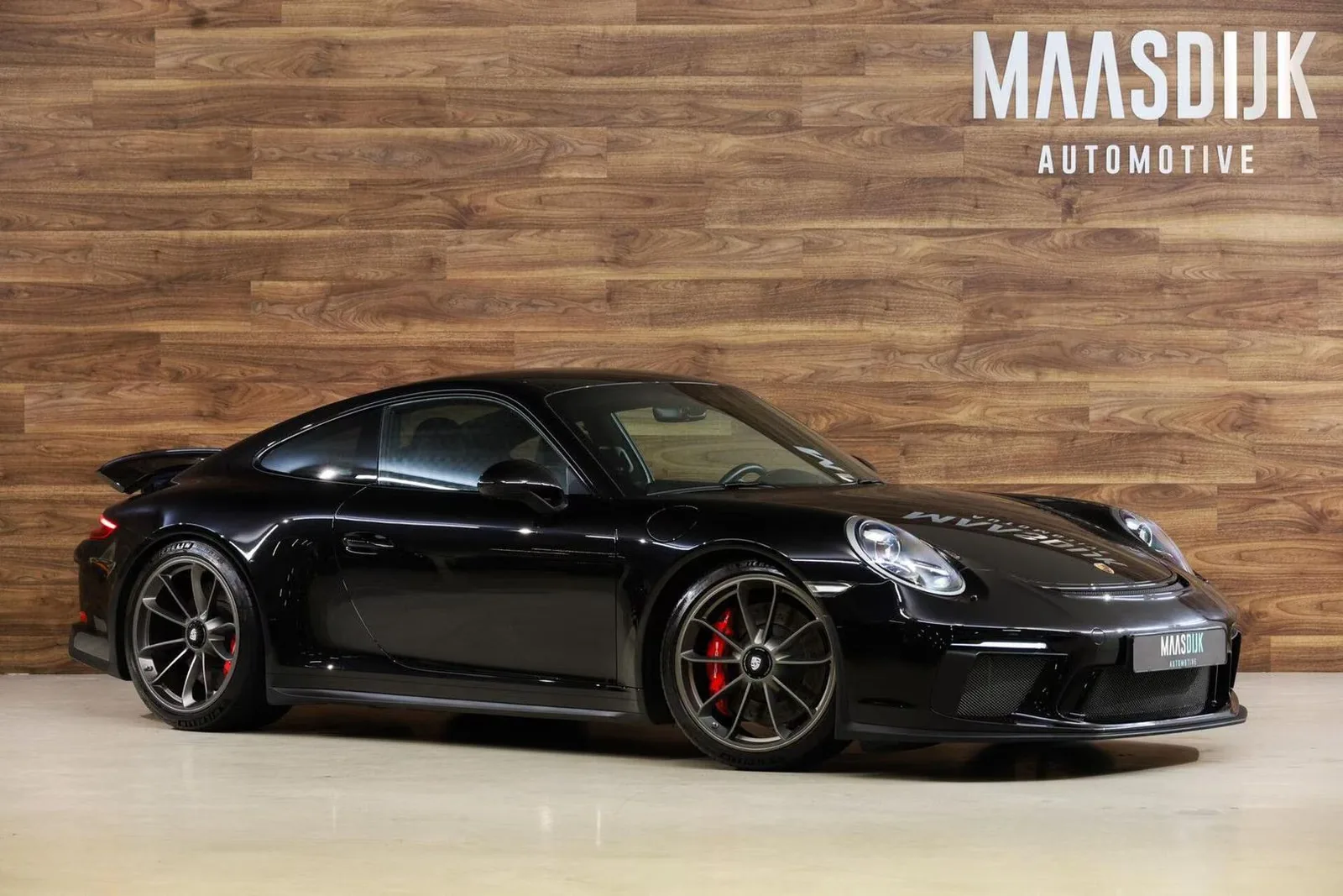 2018 Porsche 911 GT3 Touring, 4/30