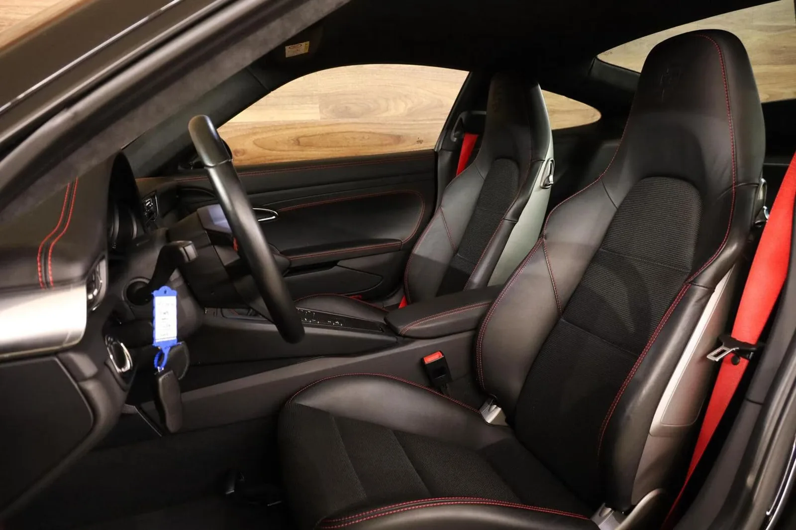 2018 Porsche 911 GT3 Touring, 6/30