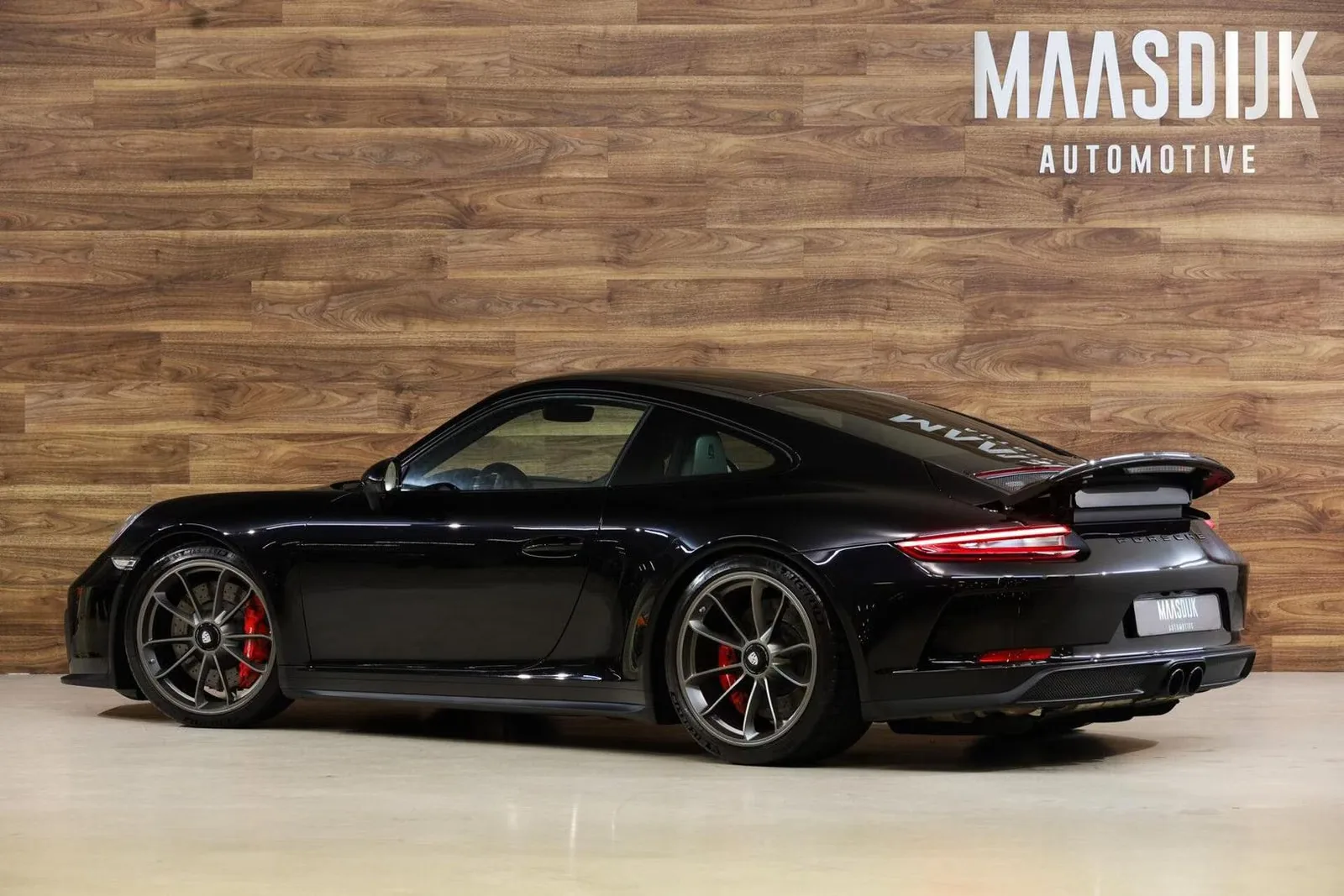 2018 Porsche 911 GT3 Touring, 10/30