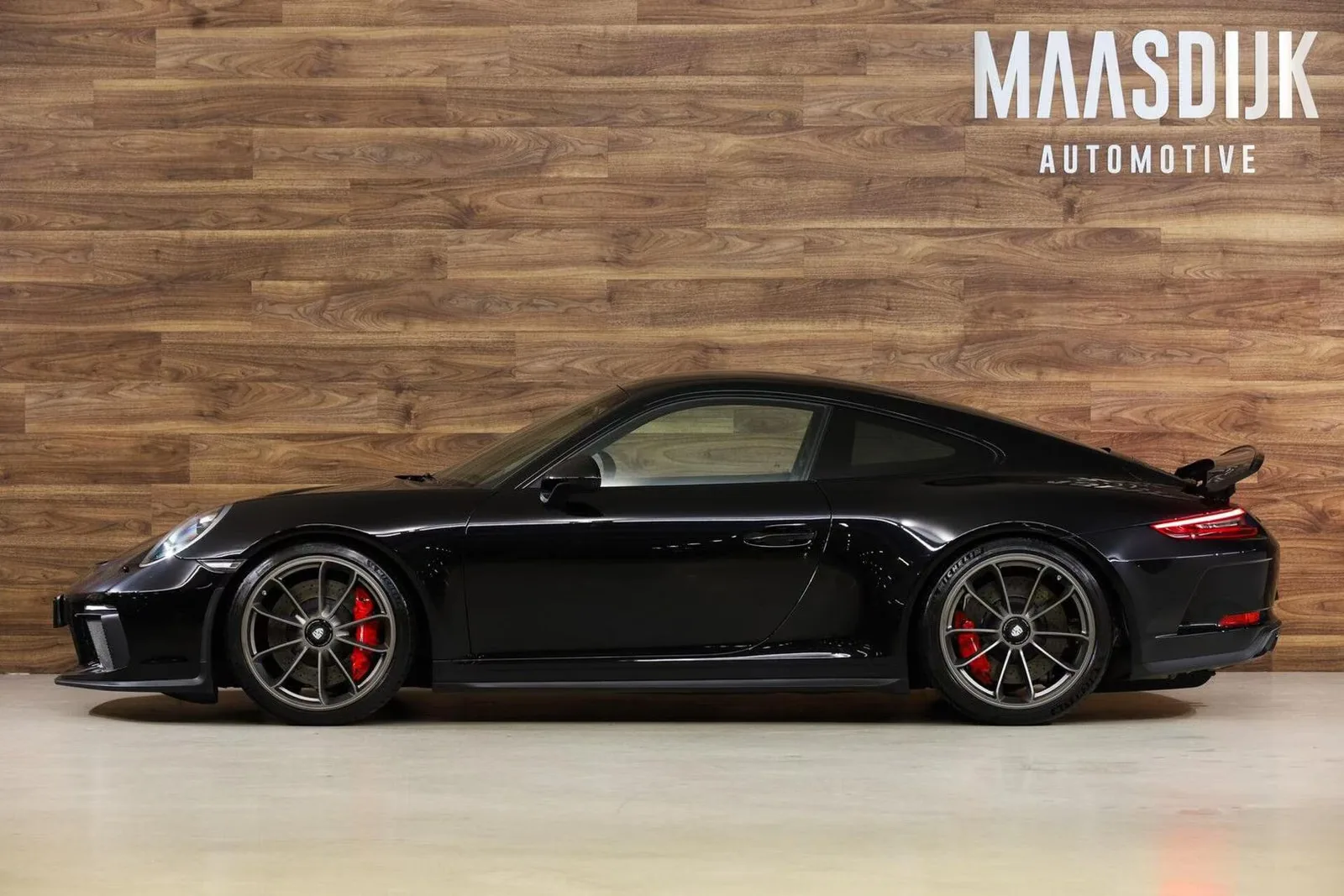 2018 Porsche 911 GT3 Touring, 11/30