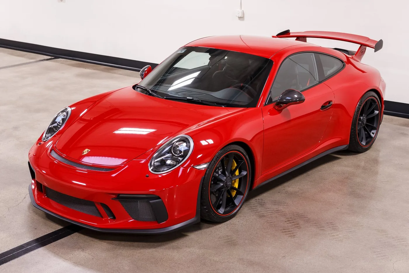 2018 Porsche 911 GT3 vendue par un concessionnaire spécialisé à Costa Mesa, États-Unis, photo 13 sur 15