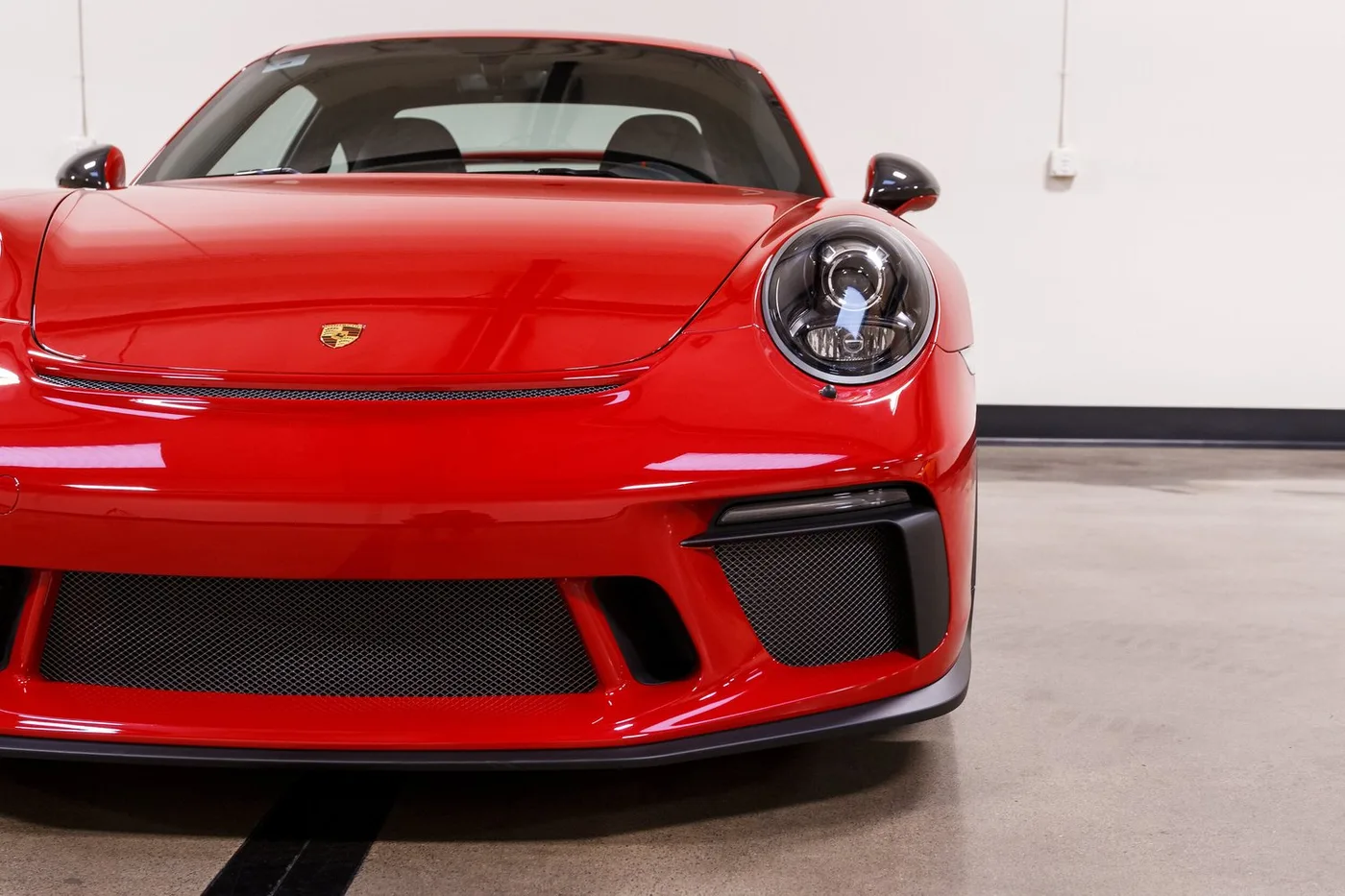 2018 Porsche 911 GT3 vendue par un concessionnaire spécialisé à Costa Mesa, États-Unis, photo 14 sur 15