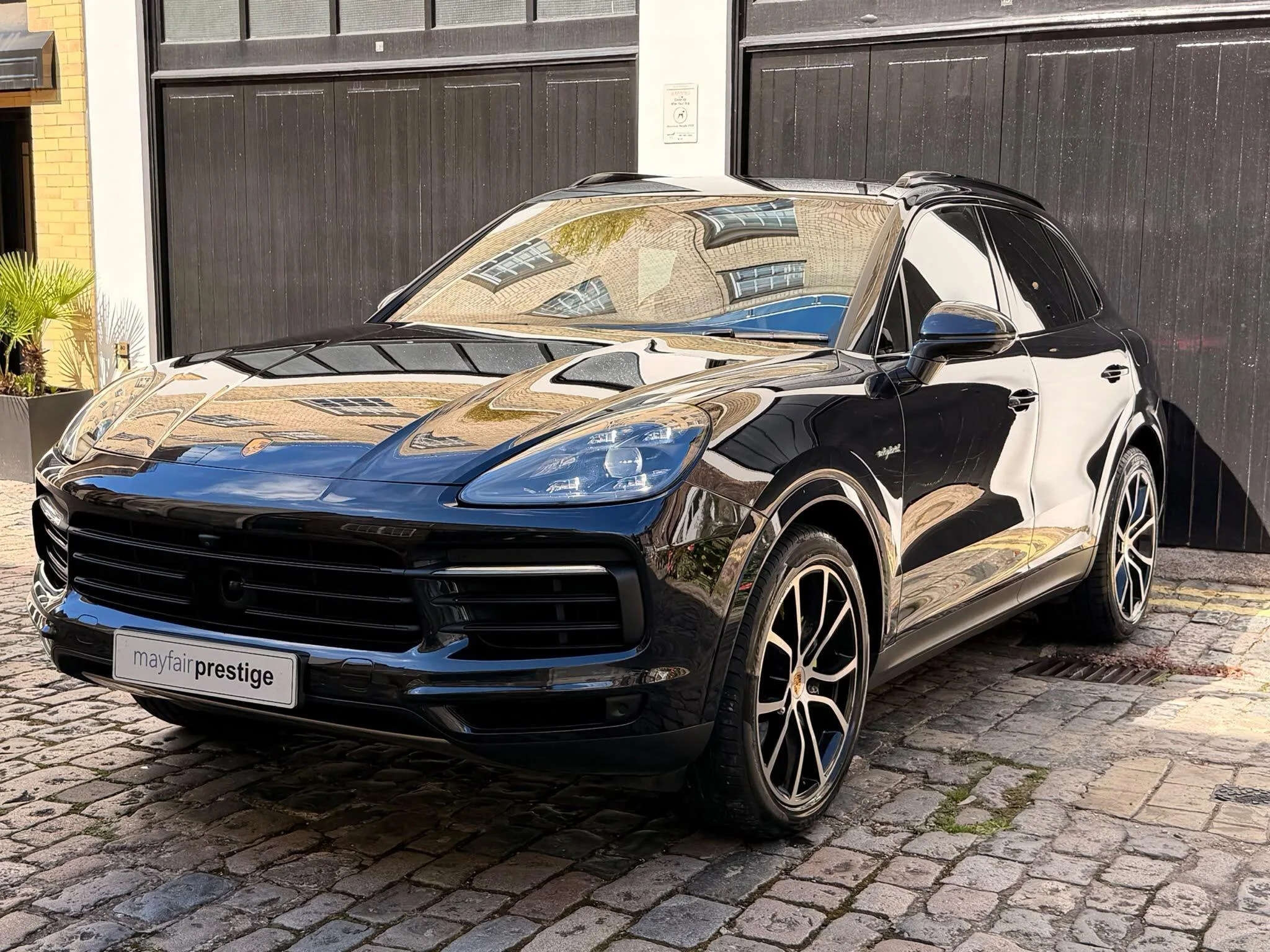 2018 Porsche Cayenne E-Hybrid, 8/30